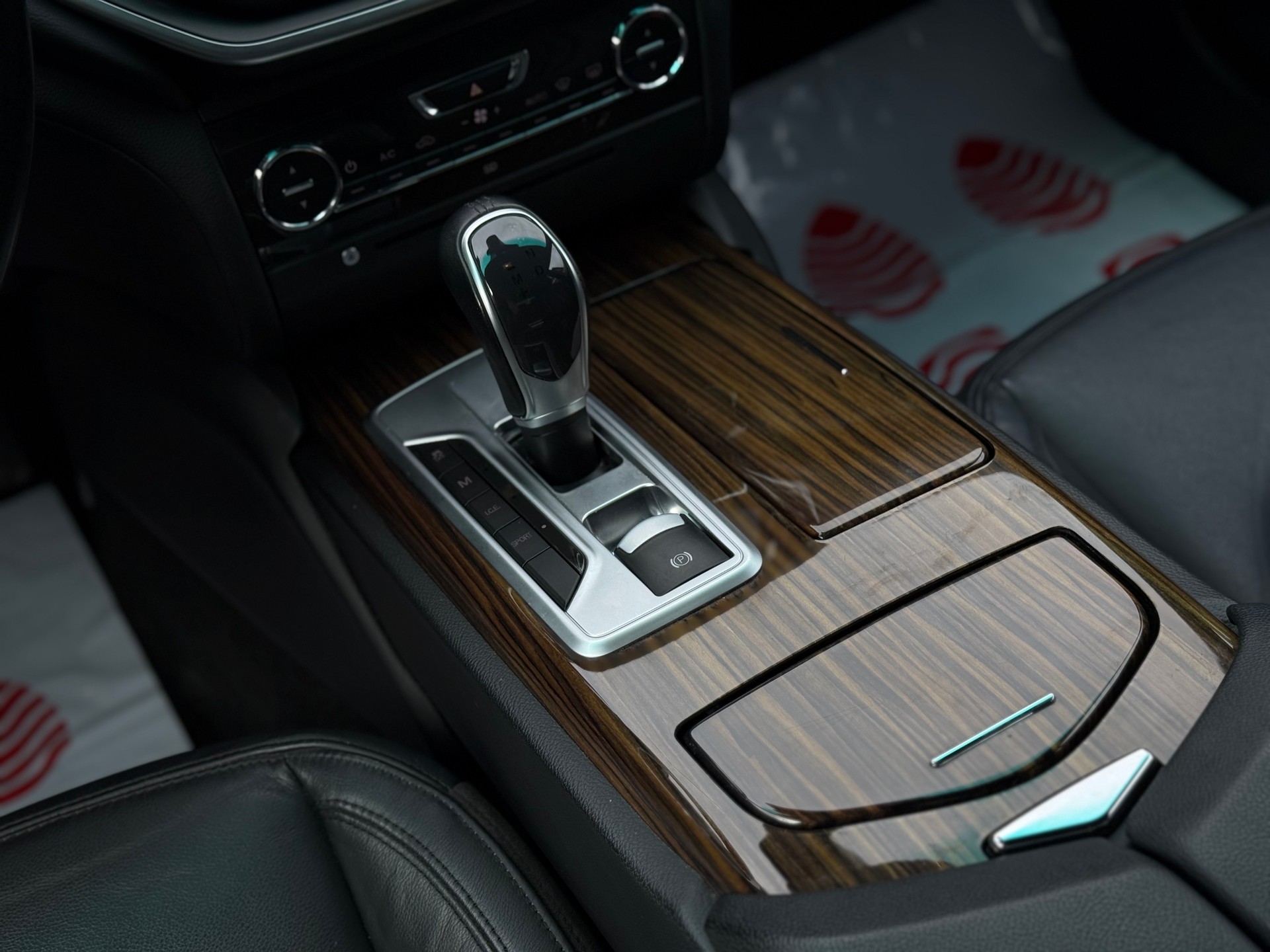 MASERATI Ghibli 3.0 V6 Automatica-image-17