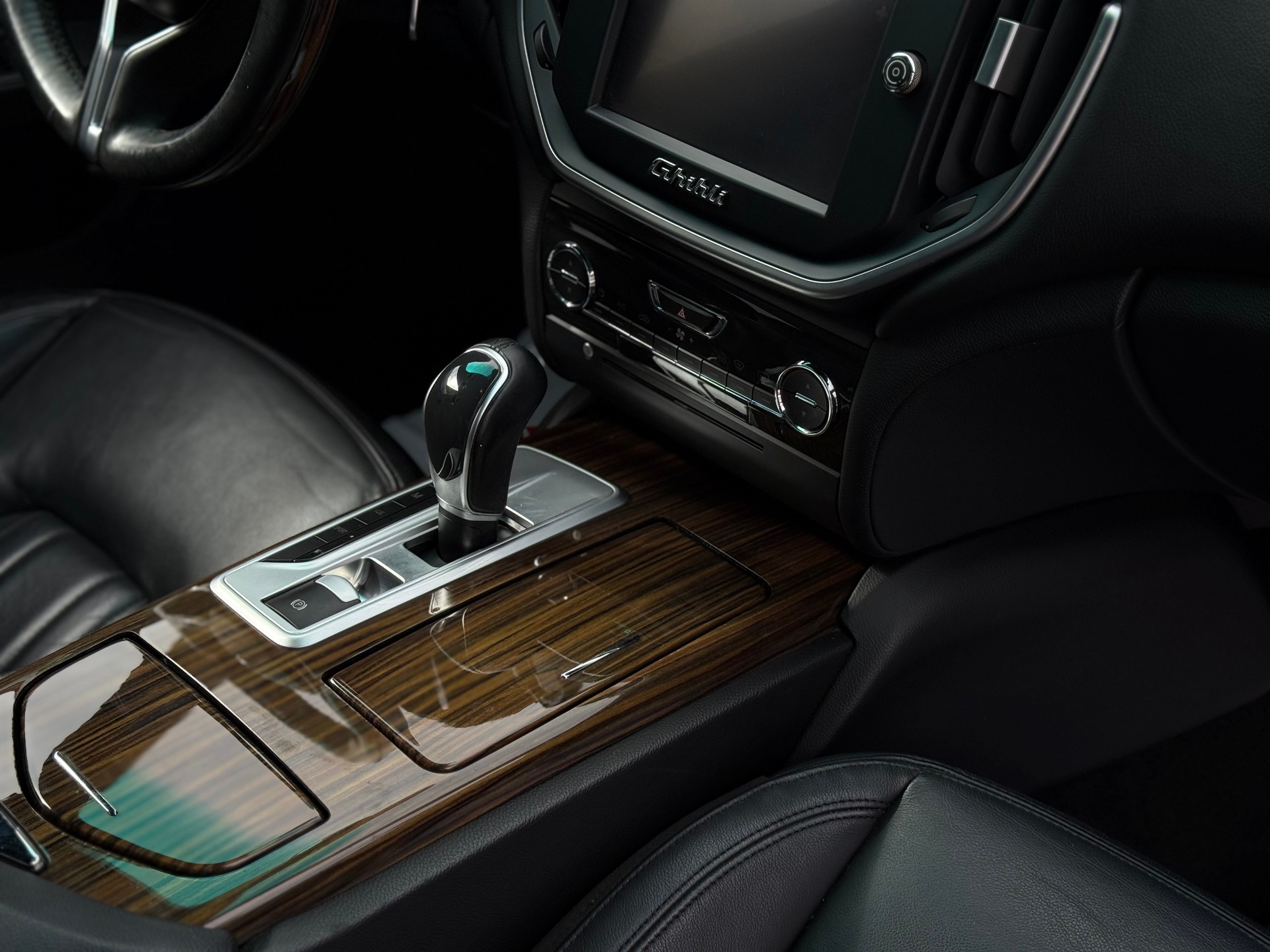 MASERATI Ghibli 3.0 V6 Automatica-image-18