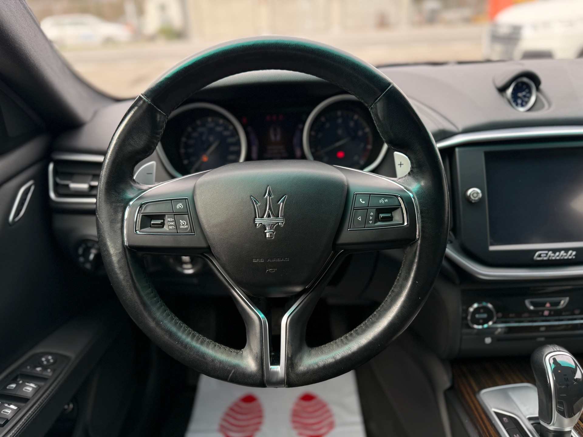 MASERATI Ghibli 3.0 V6 Automatica-image-15