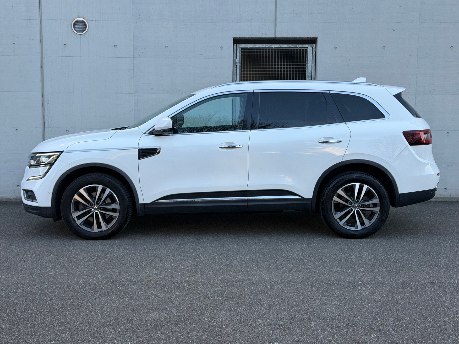 RENAULT Koleos 2.0 dCi Intens 4x4 Xtronic CVT-image-2