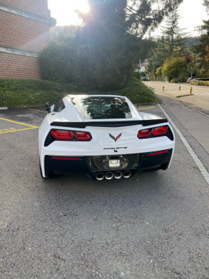 CHEVROLET Corvette Stingray-image-2