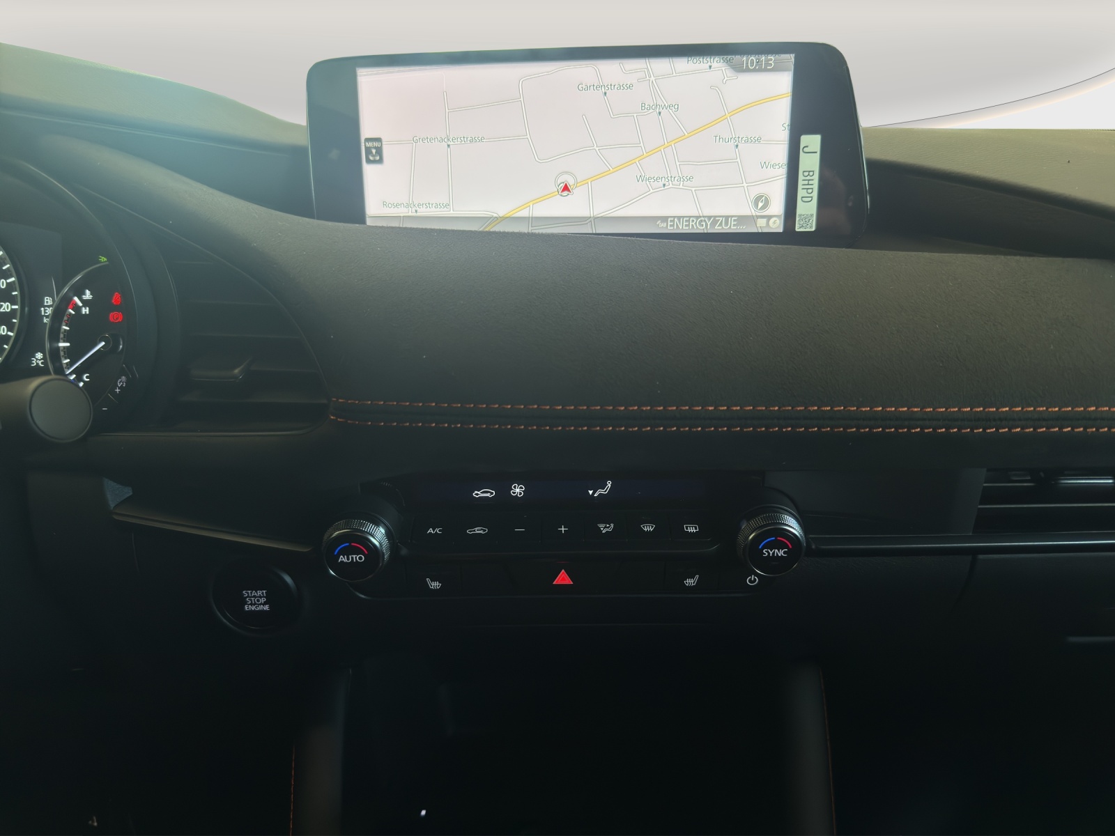 MAZDA 3 Hatchback 2.0 186 Nagisa-image-12