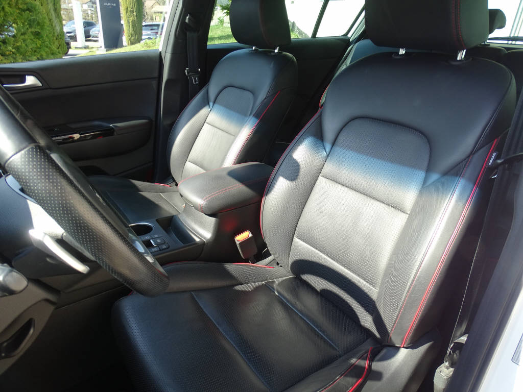 KIA Sportage 1.6 T-GDi GT-Line-image-4
