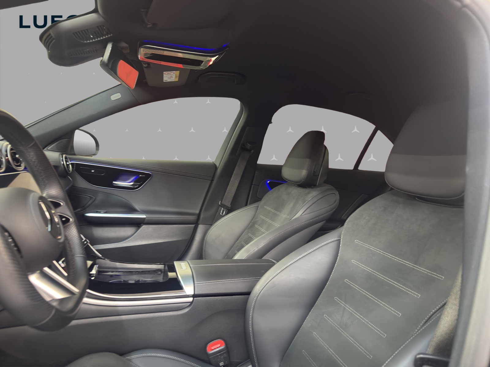 MERCEDES-BENZ C 200 - AMG / 360 Grad Kamera / Spur-Assistent / Winkel-Assistent-image-8
