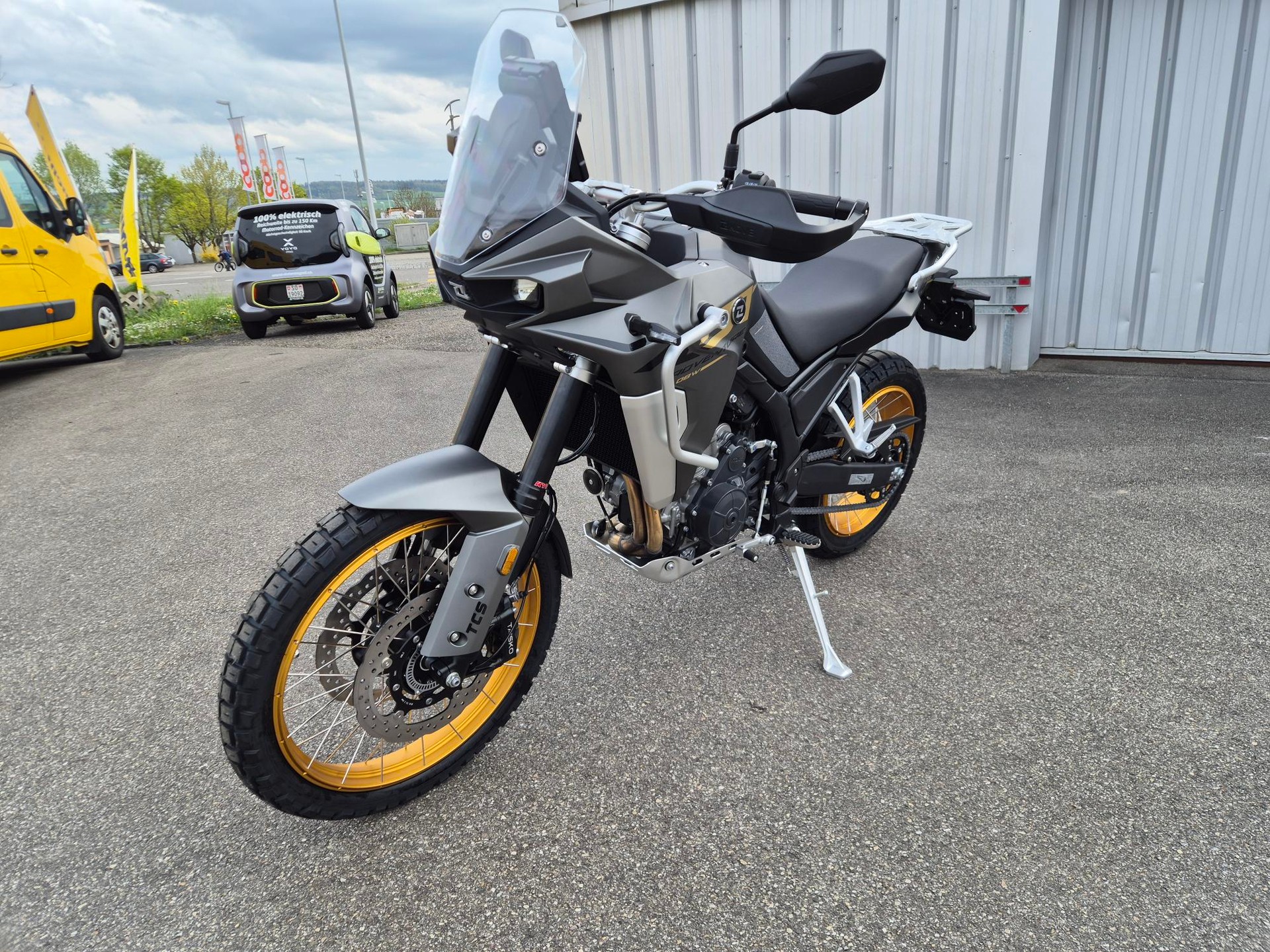 KOVE 800 X Pro Adventure