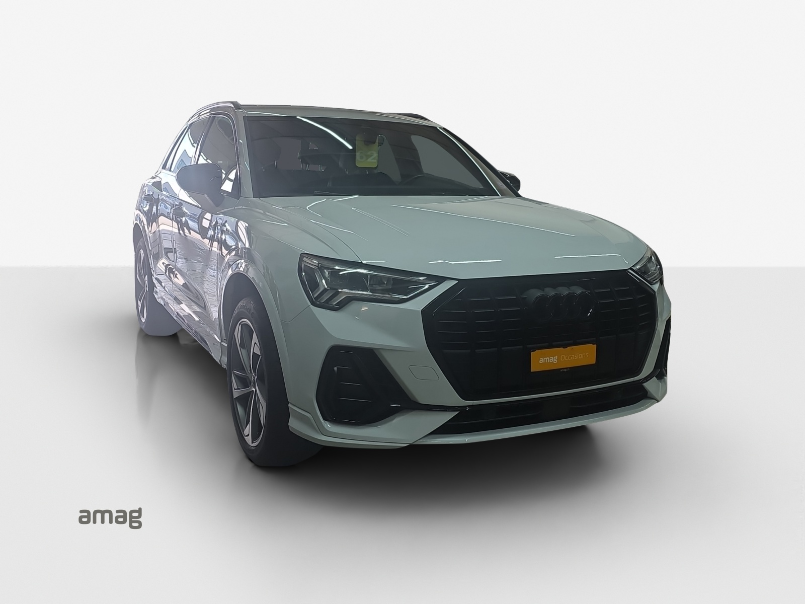 AUDI Q3 45 TFSI e S line S-tronic-image-6
