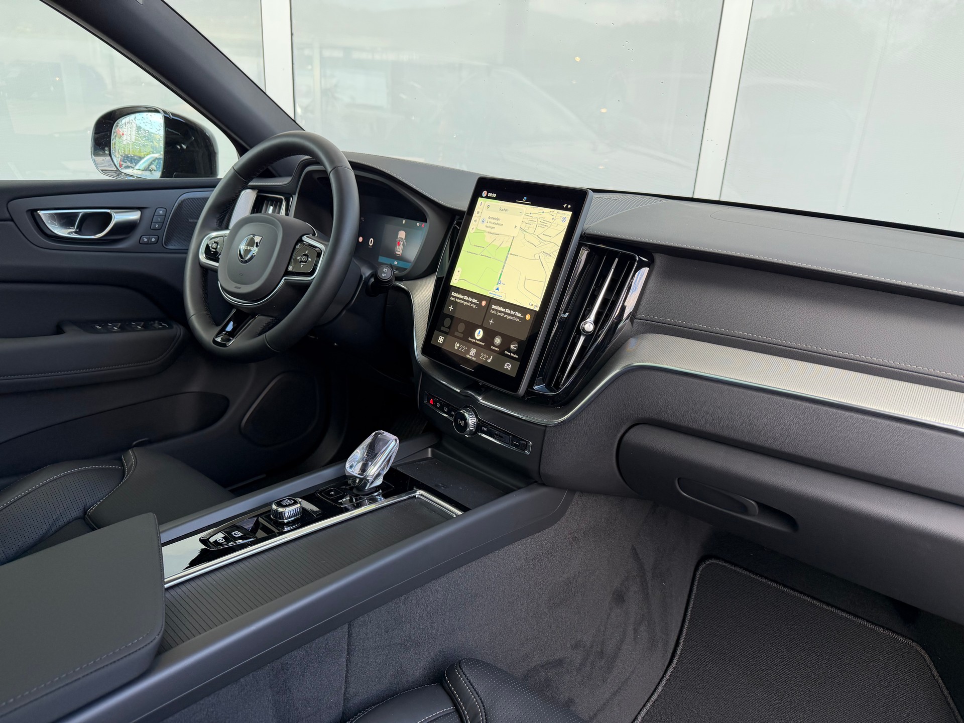 VOLVO XC60 T6 eAWD Black Edition Geartronic-showroom-element-2