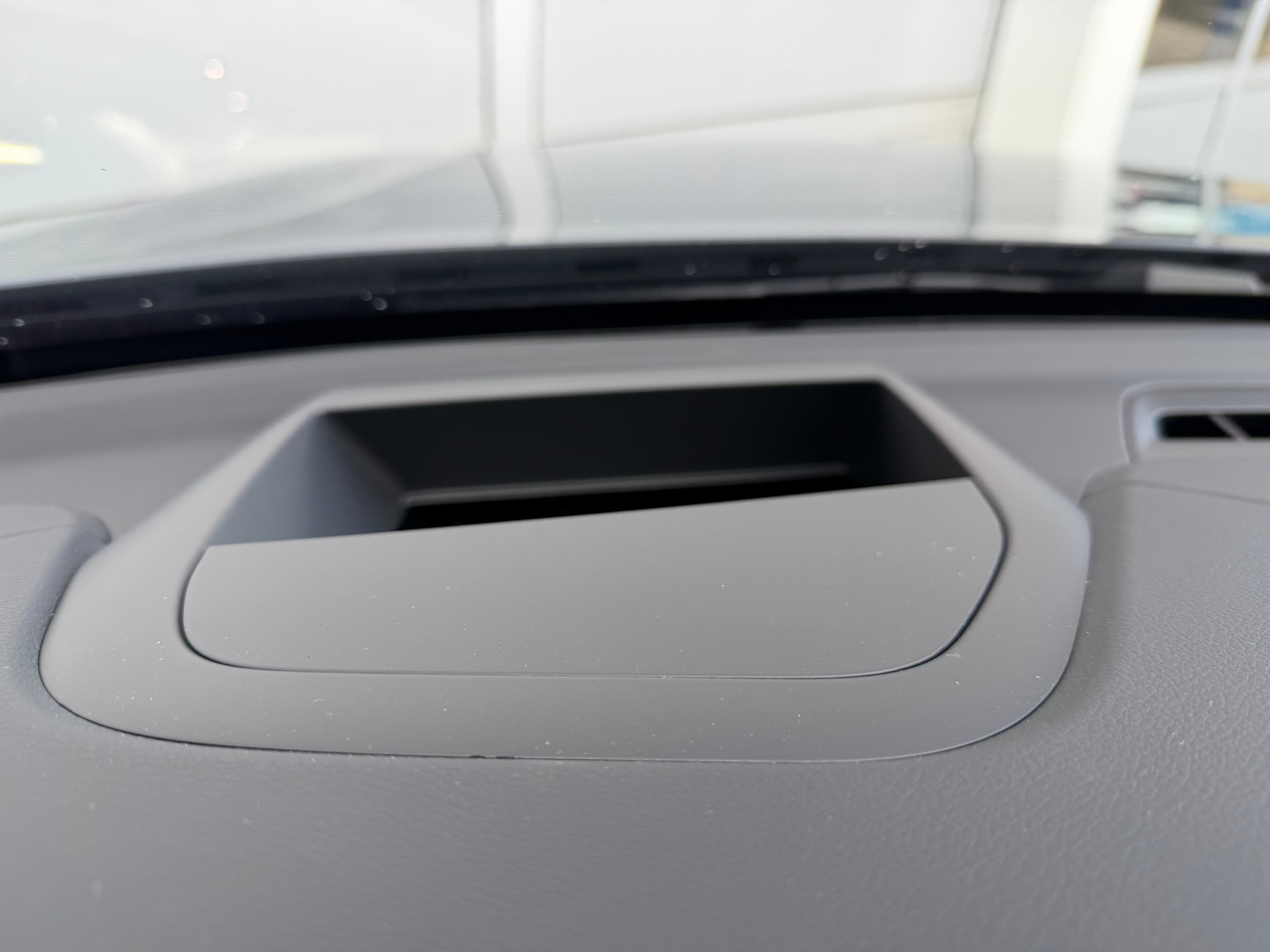 VOLVO XC60 T6 eAWD Black Edition Geartronic-image-14