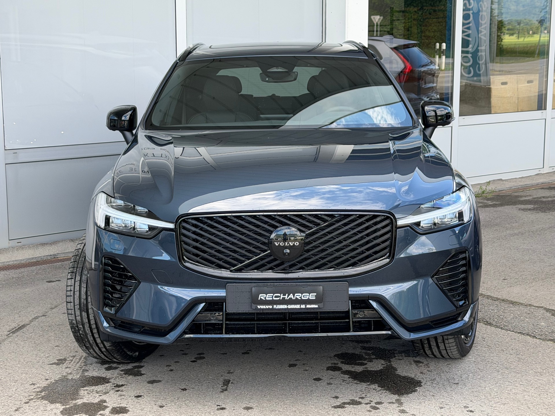 VOLVO XC60 T6 eAWD Black Edition Geartronic-image-27