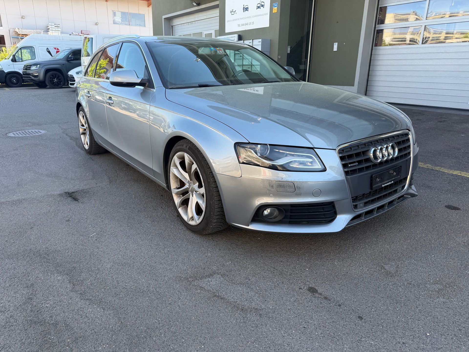 AUDI A4 Avant 2.0 TFSI quattro S-tronic-image-0