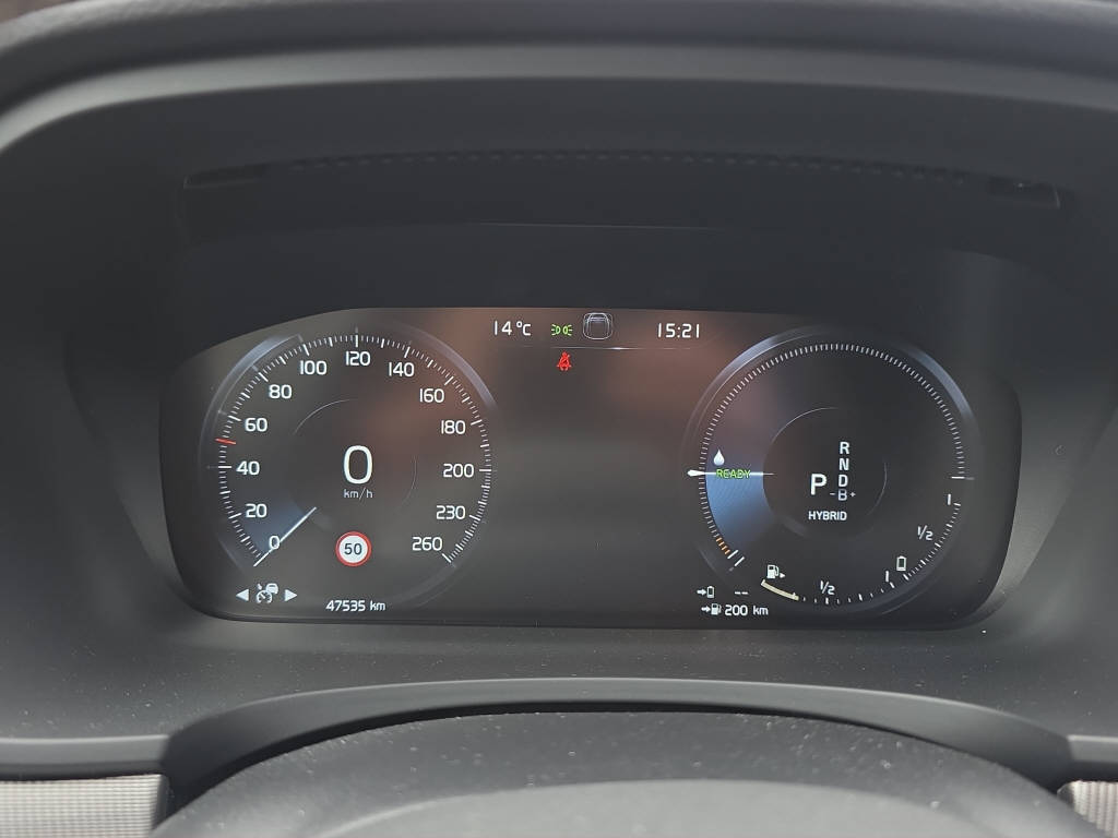 VOLVO V90 2.0 T8 TE R-Design eAWD-image-16