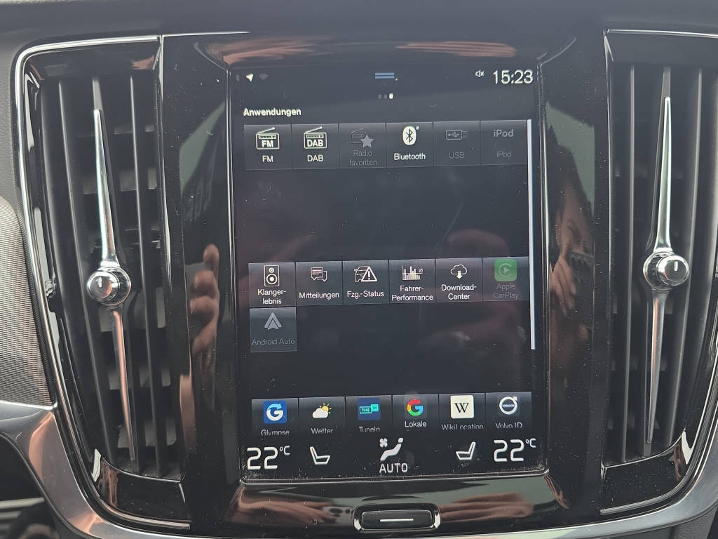 VOLVO V90 2.0 T8 TE R-Design eAWD-image-21