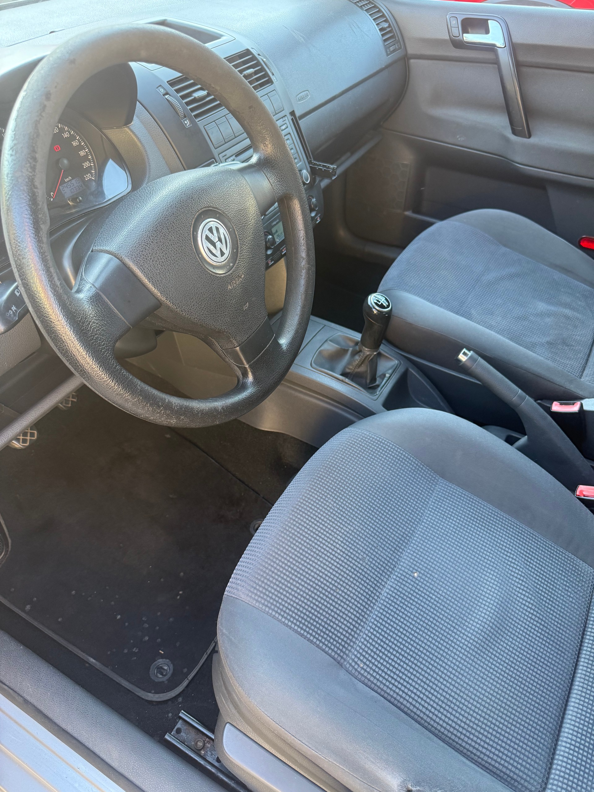 VW Polo 1.6 16V Comfortline-image-11