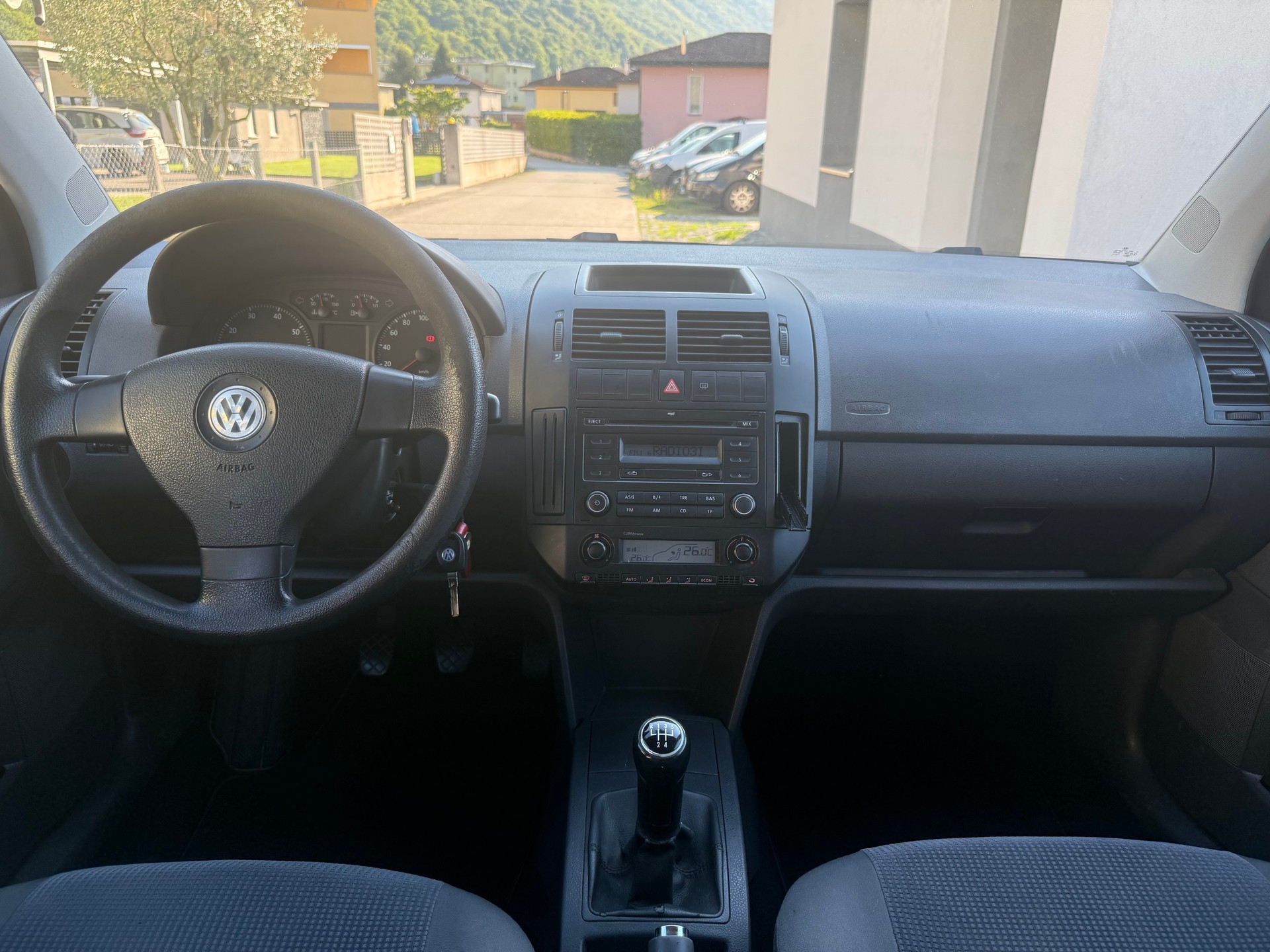 VW Polo 1.6 16V Comfortline-image-9