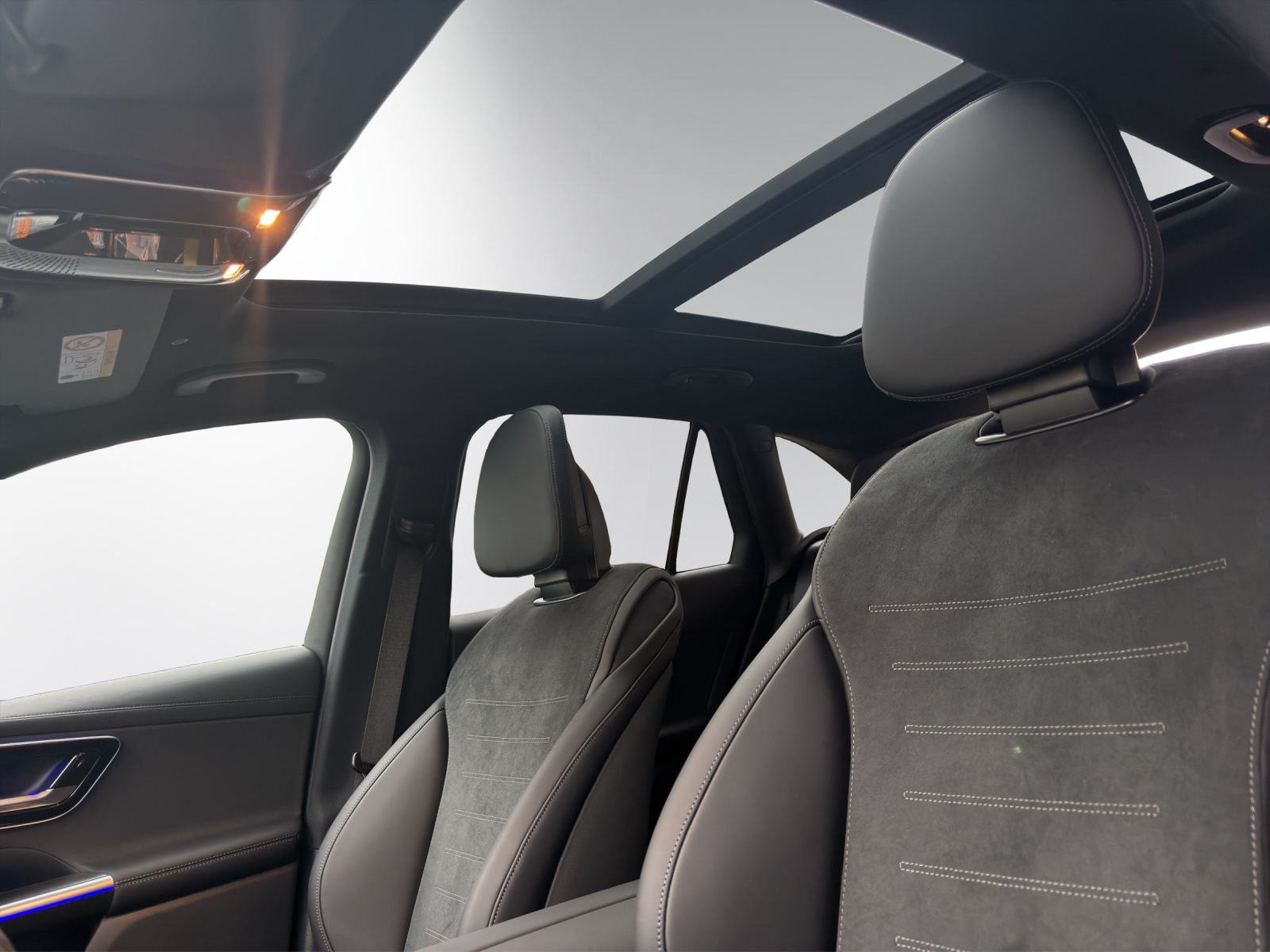 MERCEDES-BENZ GLC 200 4Matic 9G-Tronic-image-9