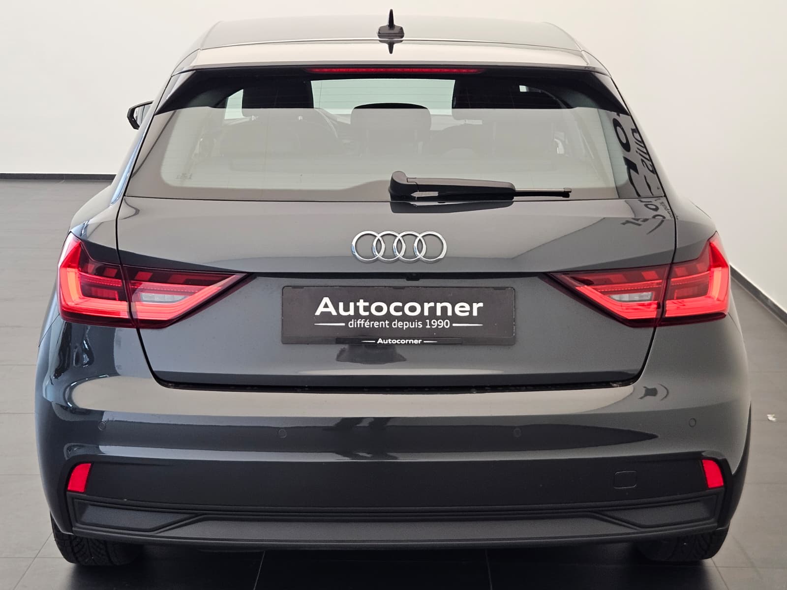 AUDI A1 Sportback 30 TFSI Attraction S-tronic-image-7