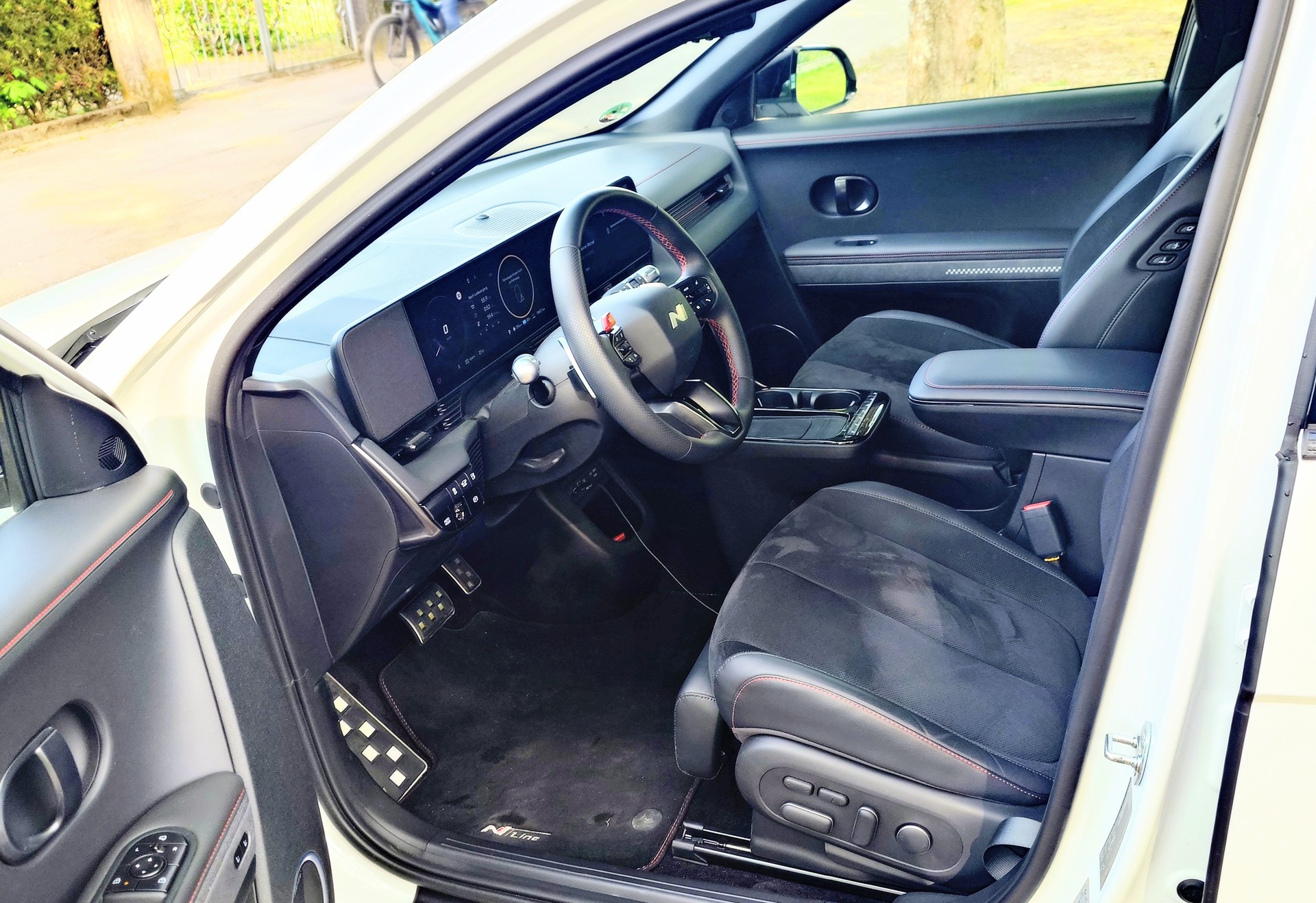 HYUNDAI Ioniq 5 N-Line, grosser Akku, 84 Kwh AWD Vollausstattung, Laden in 18 min-image-7