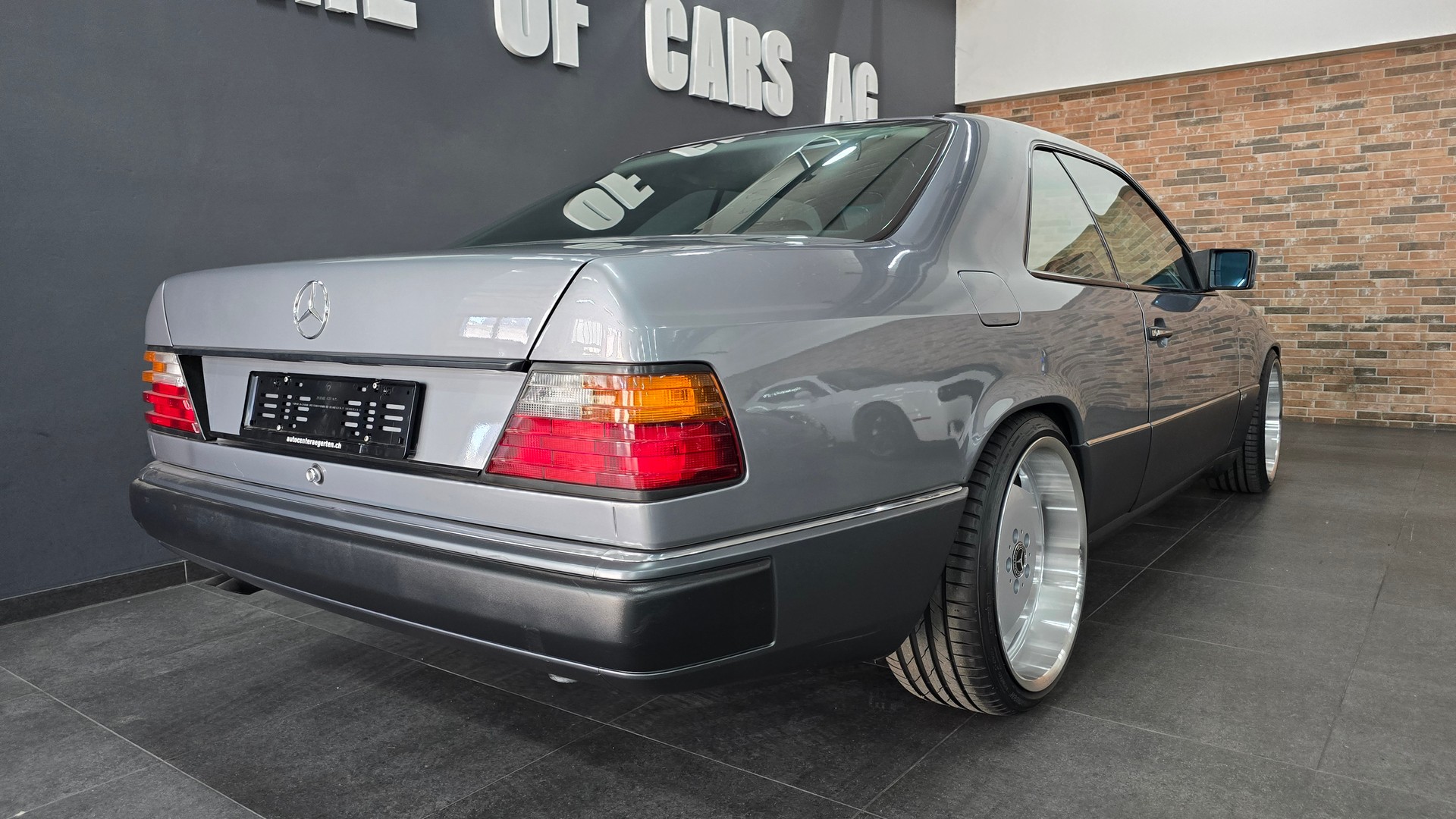 MERCEDES-BENZ 300 CE-24 Sportline-image-13