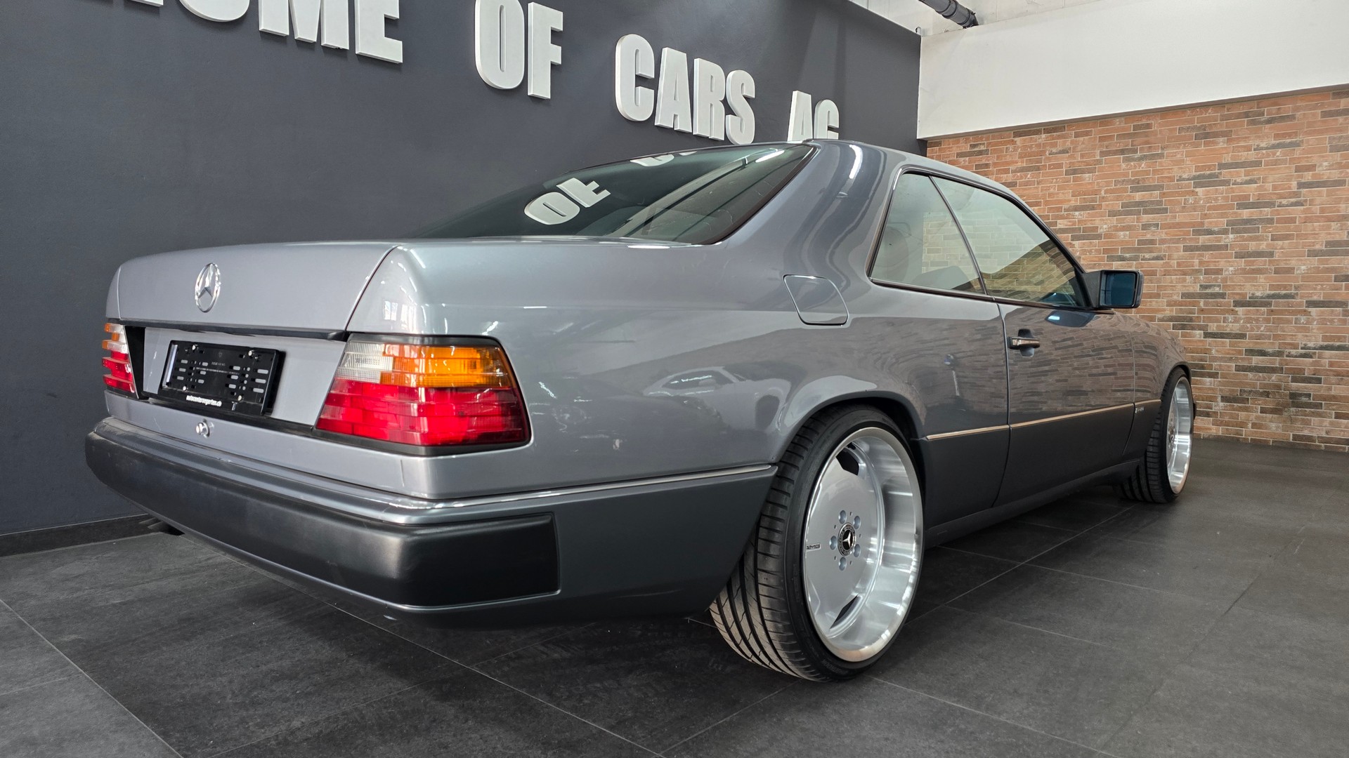 MERCEDES-BENZ 300 CE-24 Sportline-image-14