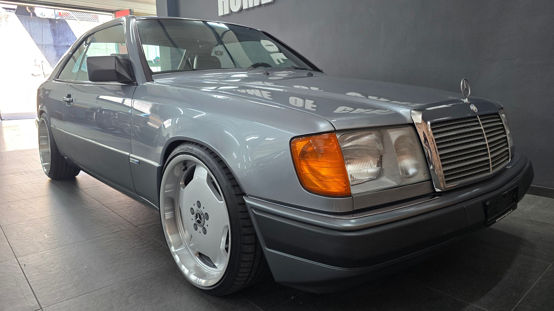 MERCEDES-BENZ 300 CE-24 Sportline-image-19