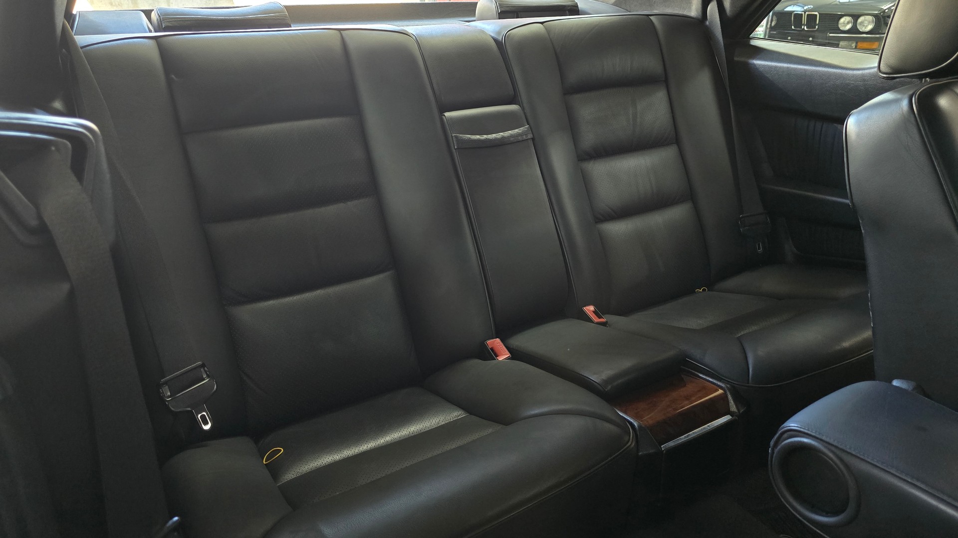MERCEDES-BENZ 300 CE-24 Sportline-image-28