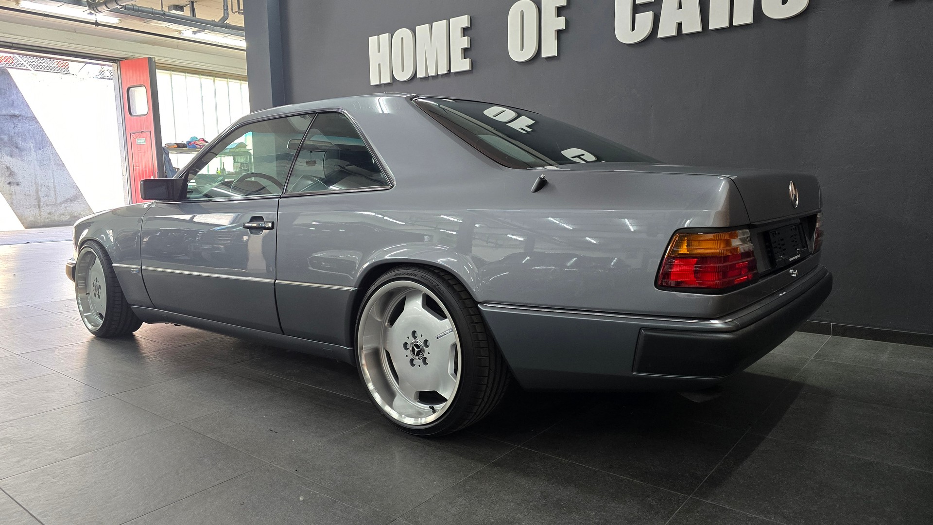 MERCEDES-BENZ 300 CE-24 Sportline-image-7