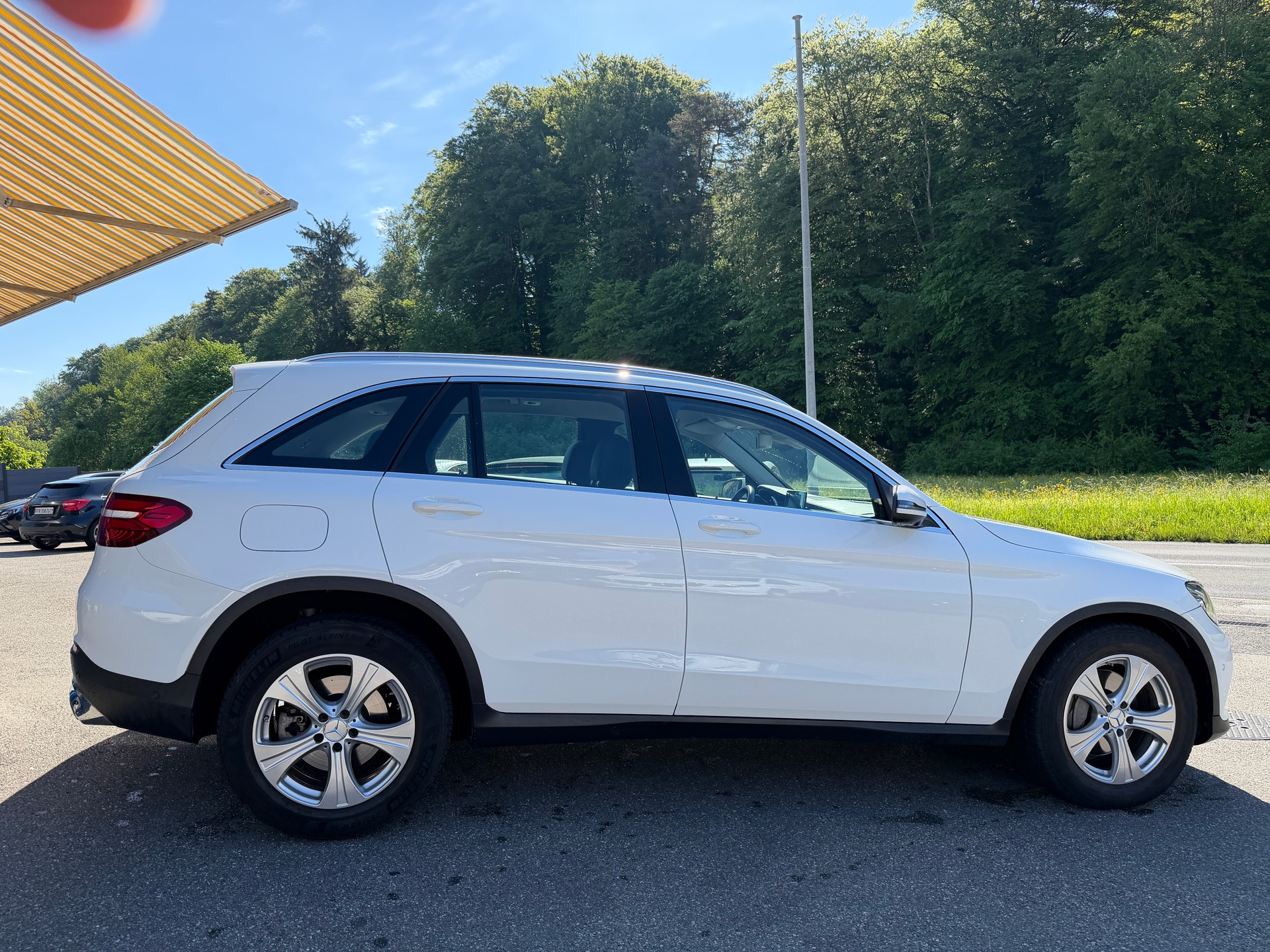 MERCEDES-BENZ GLC 250 d Exclusive 4Matic 9G-Tronic-image-2