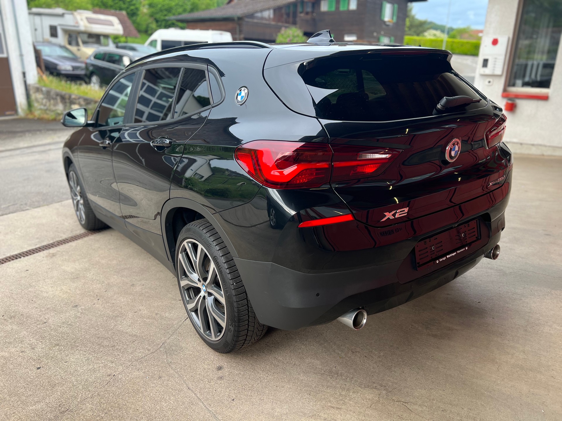 BMW X2 xDrive 20d Steptronic-showroom-element-3