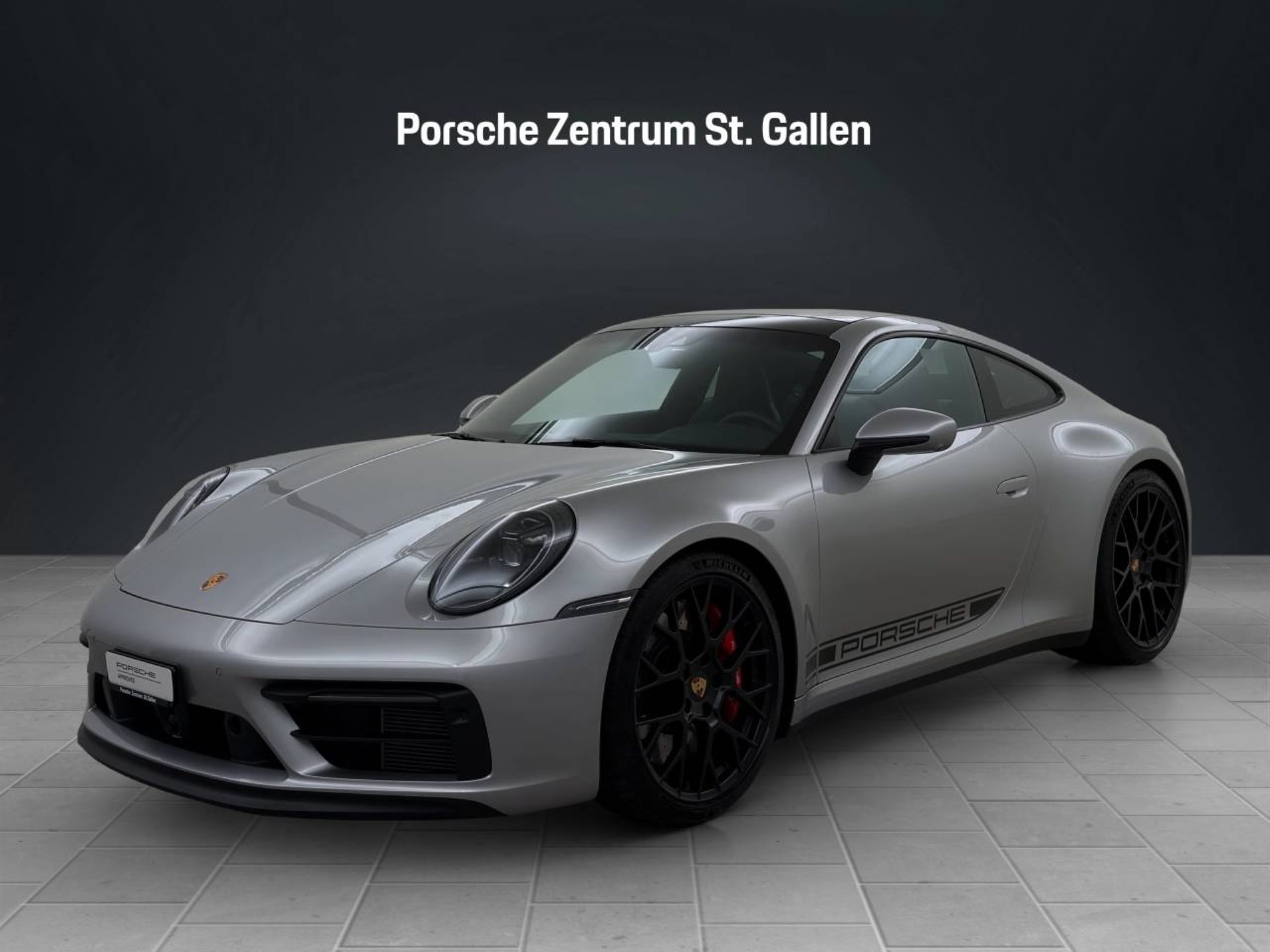 PORSCHE 911 Carrera 4 GTS-image-0