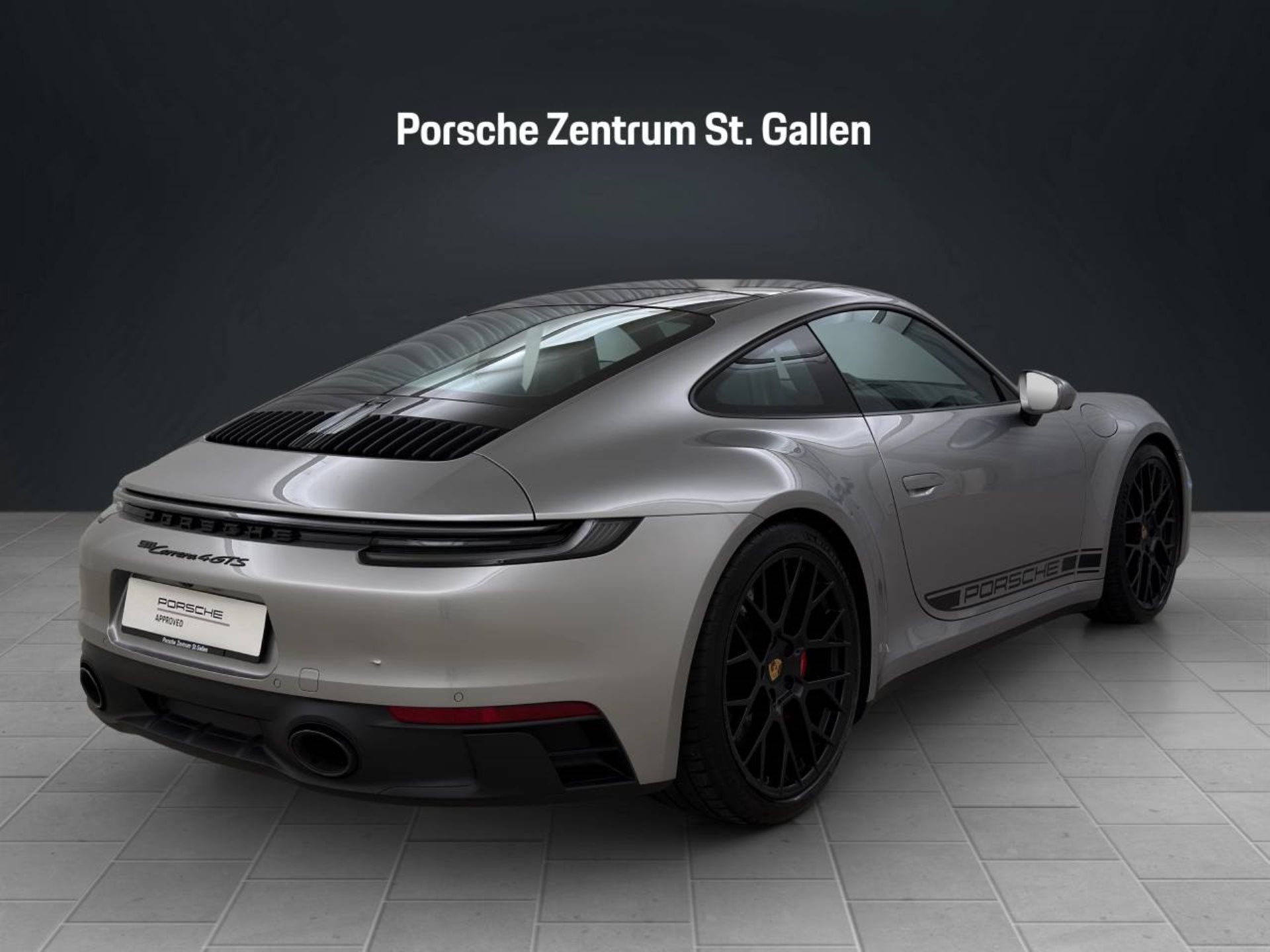 PORSCHE 911 Carrera 4 GTS-image-6