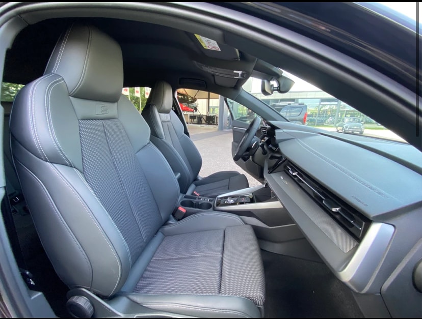 AUDI A3 Sportback 35 TFSI S line S-tronic-image-5