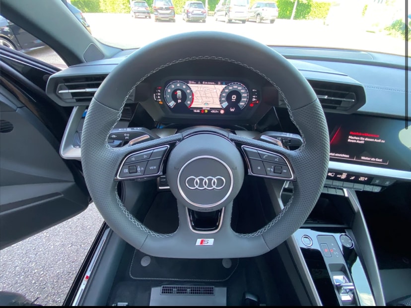 AUDI A3 Sportback 35 TFSI S line S-tronic-image-7