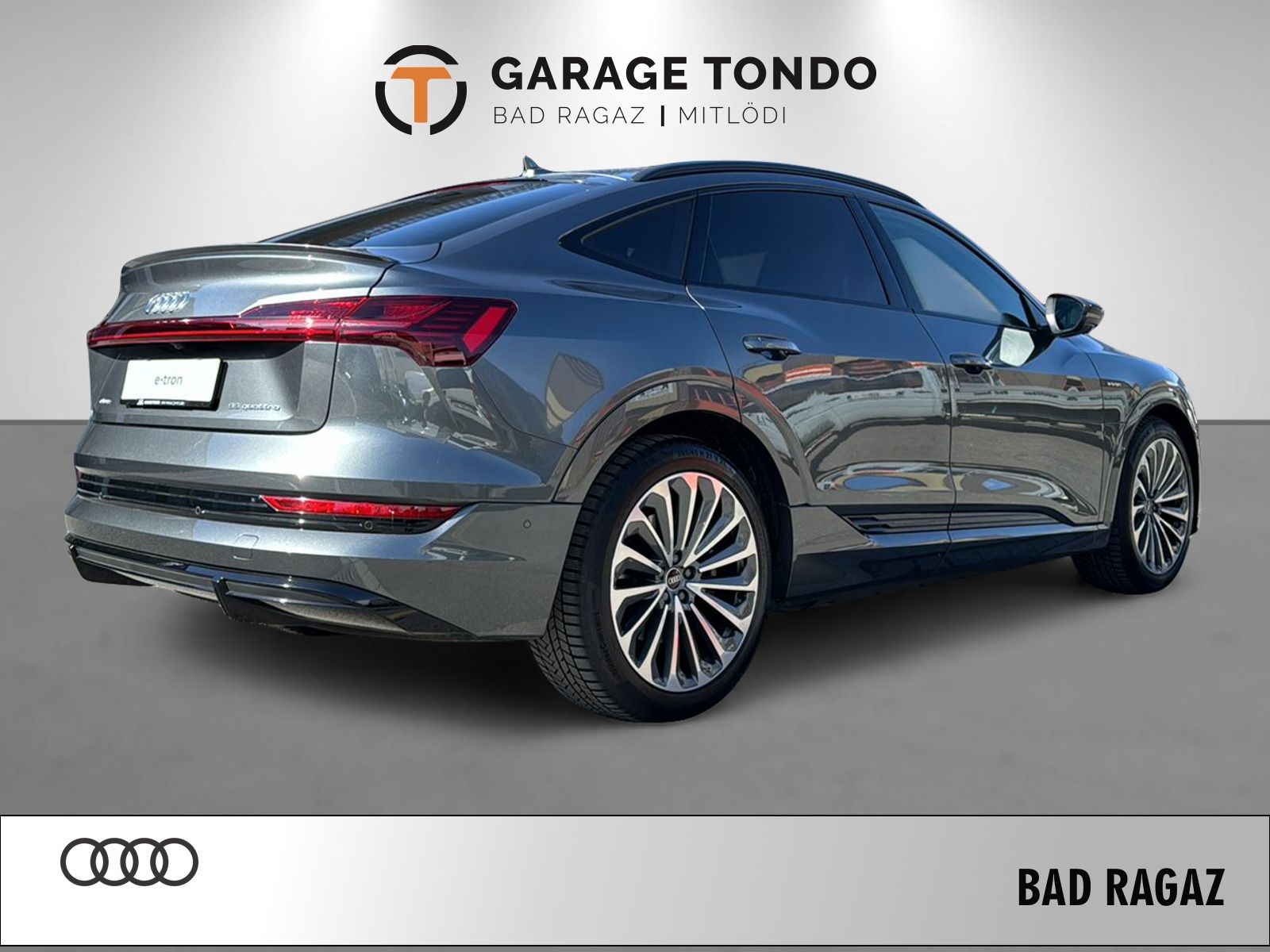 AUDI e-tron Sportback 55 S Line quattro-showroom-element-3
