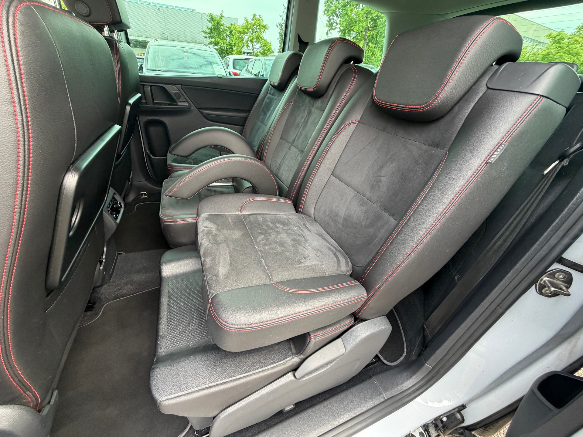 SEAT Alhambra 1.4 TSI FR Line DSG-image-11