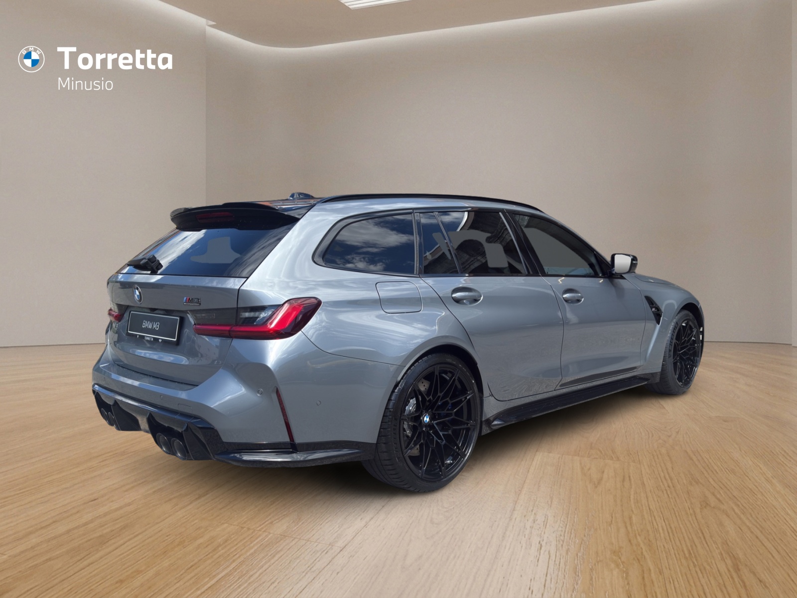 BMW M3 Touring xDrive Competition M-image-4