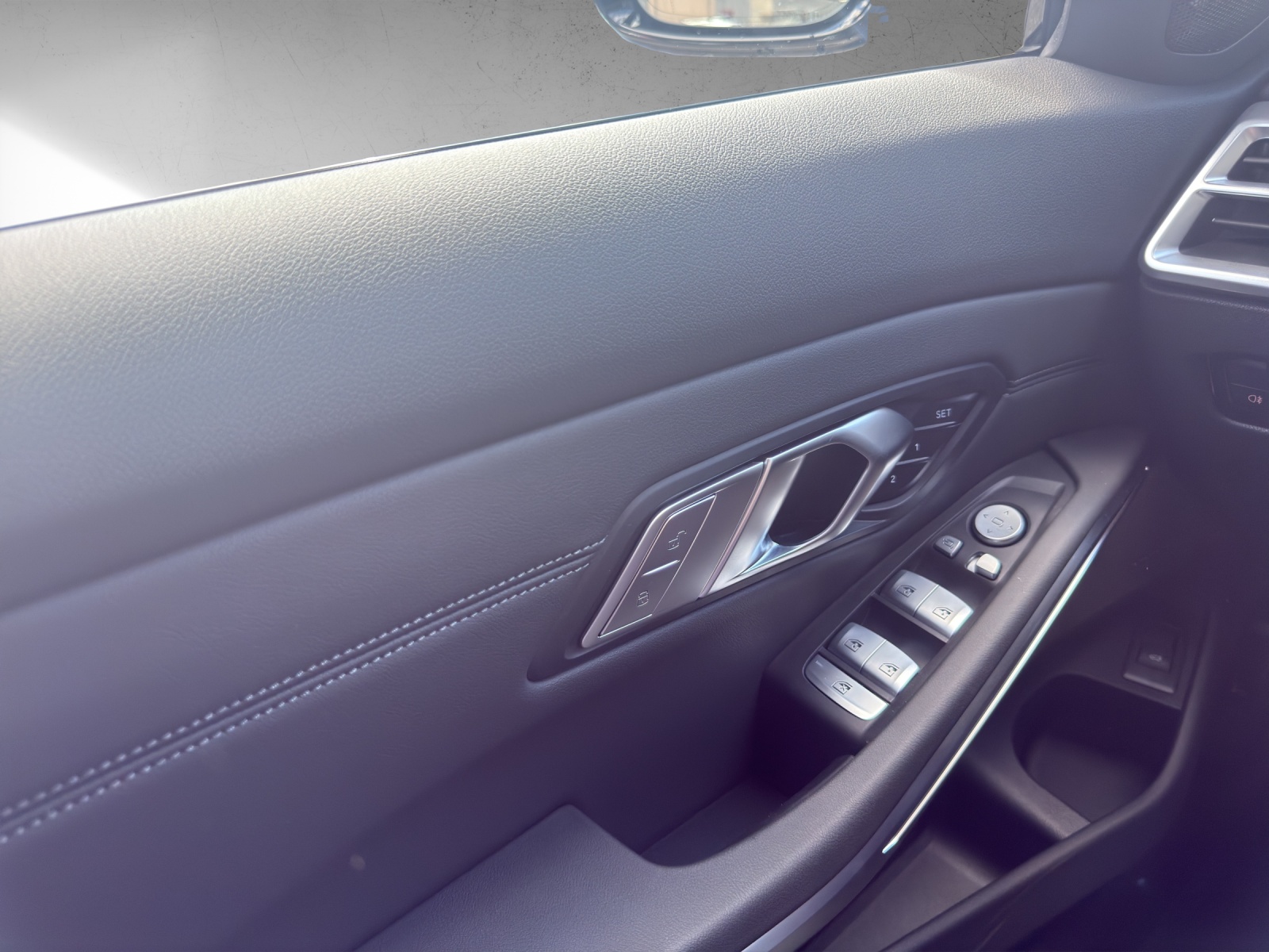 BMW M3 Touring xDrive Competition M-image-14