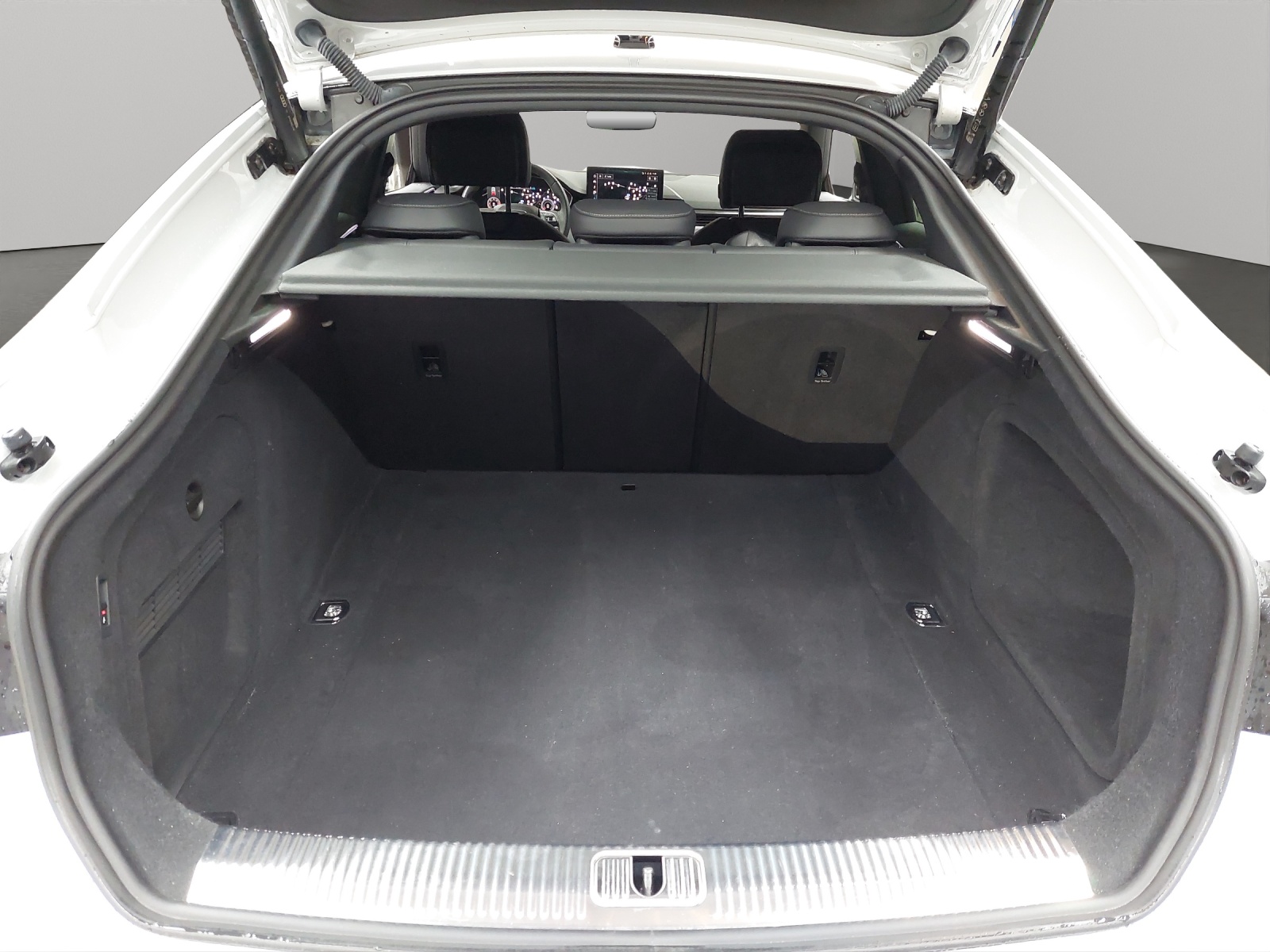 AUDI A5 Sportback 40 TDI S-Line Attraction quattro S-tronic-image-10