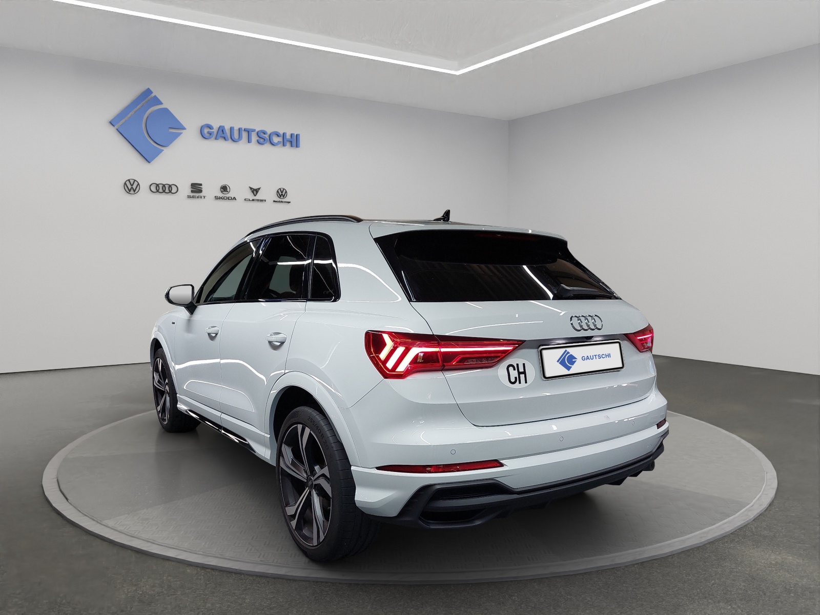 AUDI Q3 Sportback 35 TFSI S line Attraction S-tronic-image-2