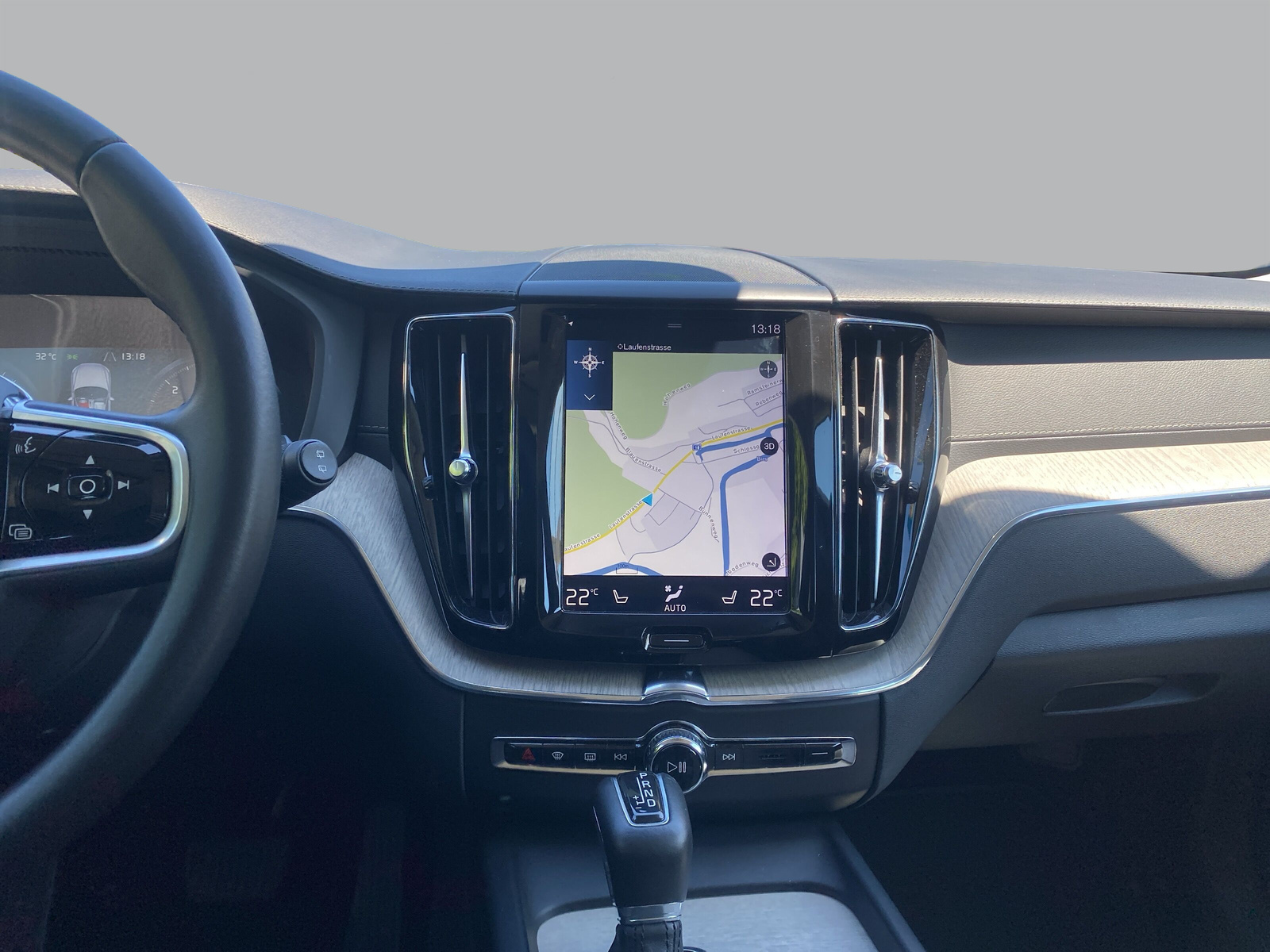 VOLVO XC60 D4 AWD Inscription Geartronic-image-14