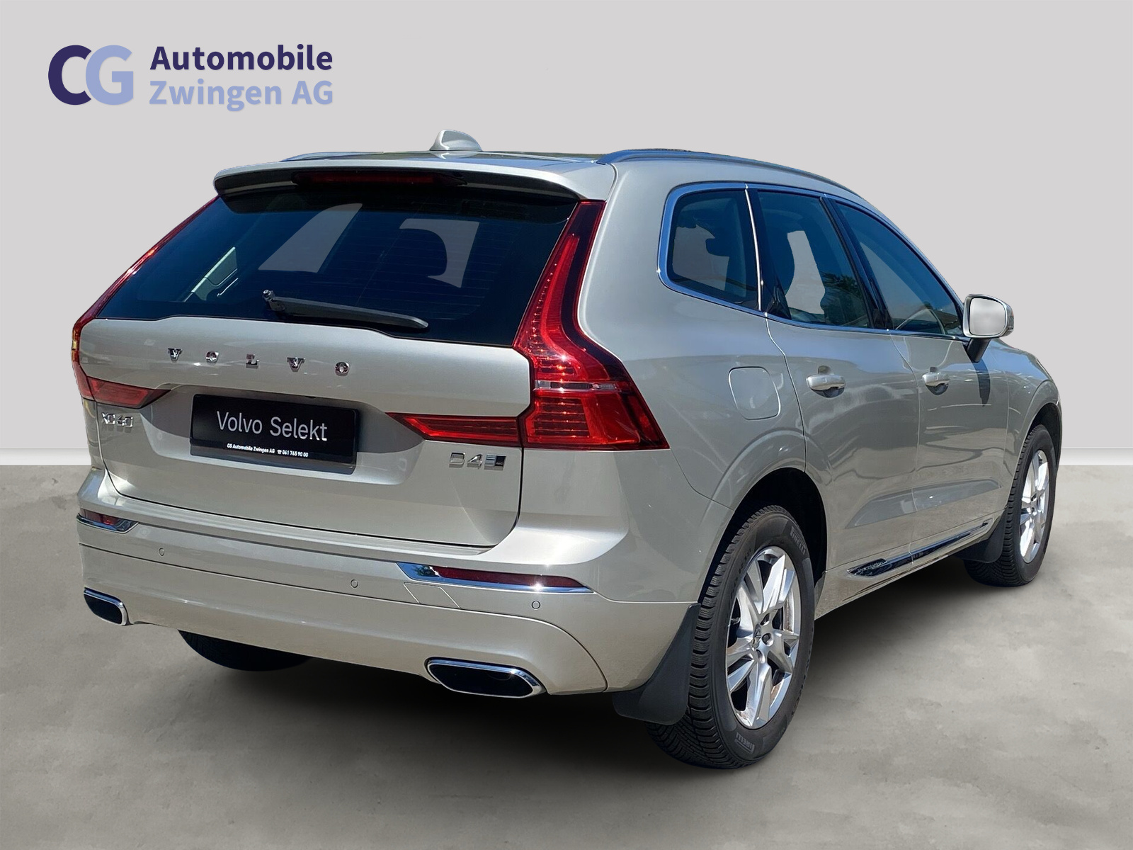 VOLVO XC60 D4 AWD Inscription Geartronic-image-4