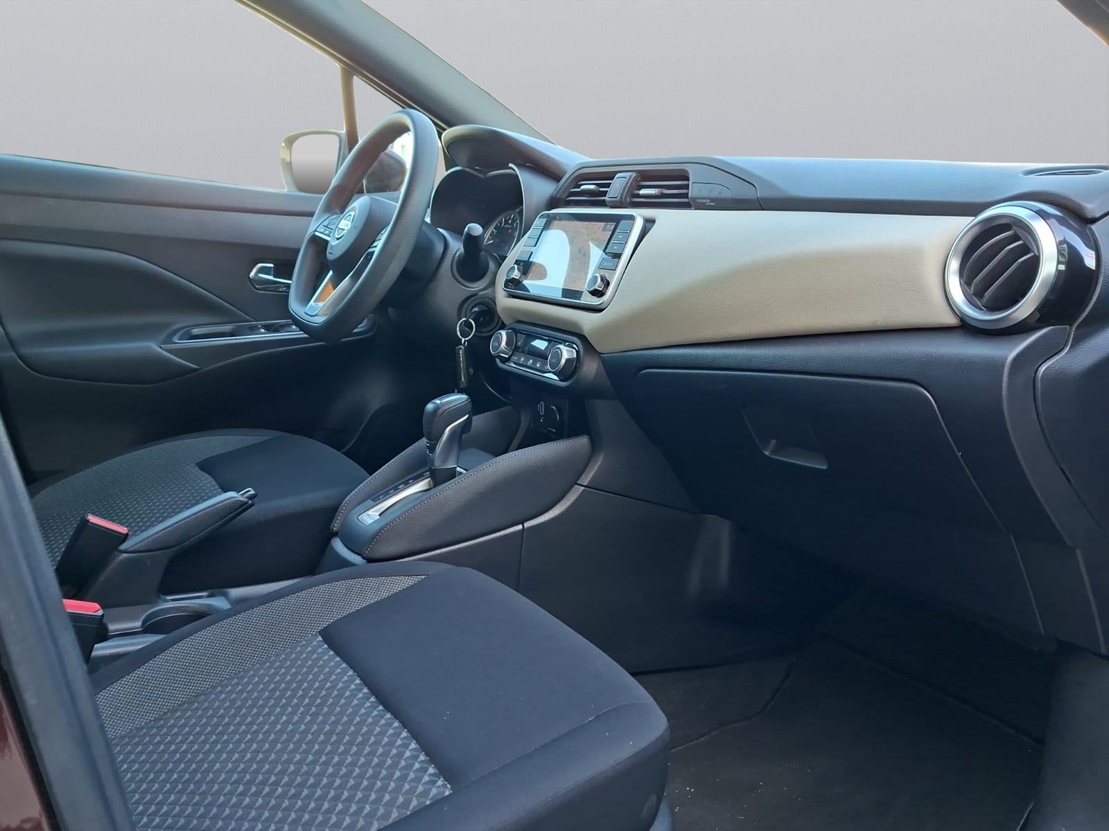 NISSAN Micra IG-T acenta Xtronic-image-11