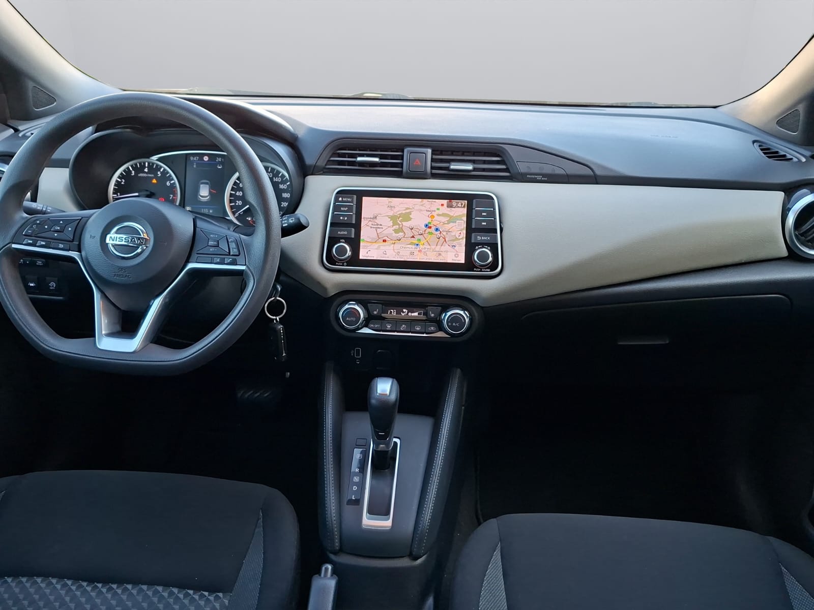 NISSAN Micra IG-T acenta Xtronic-image-12