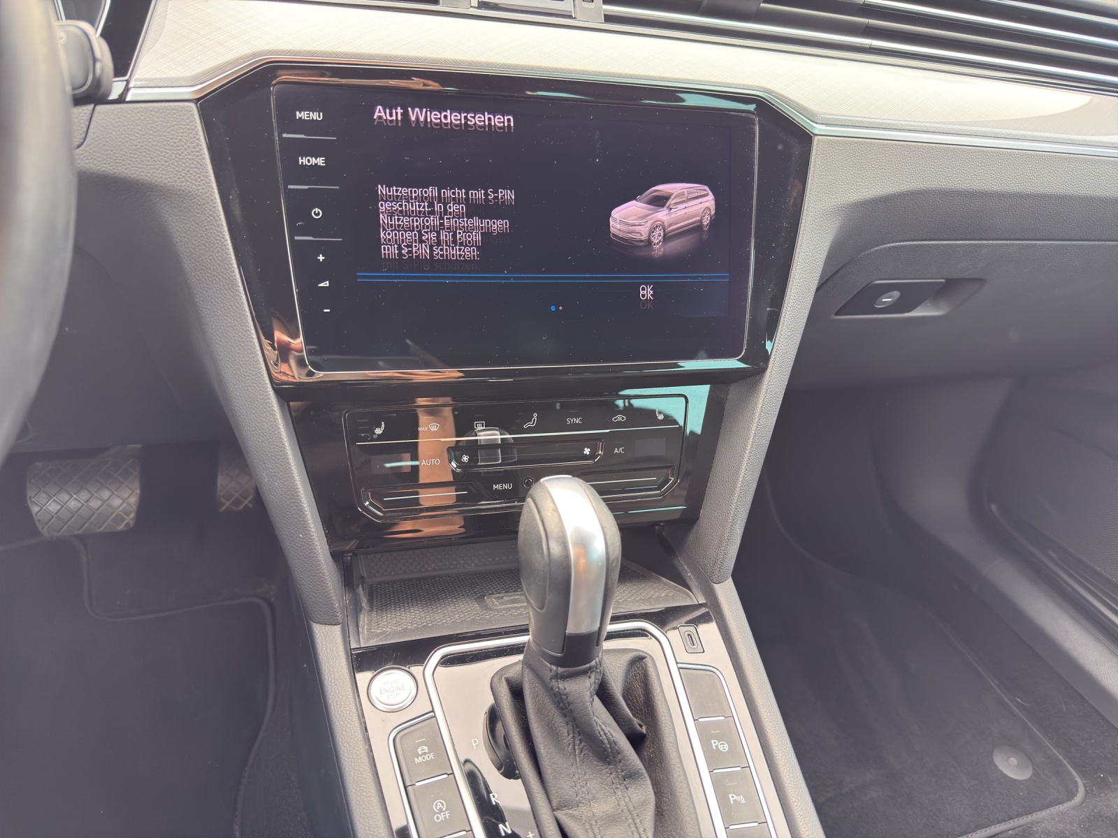 VW Passat Variant 2.0 TSI Business DSG-image-10