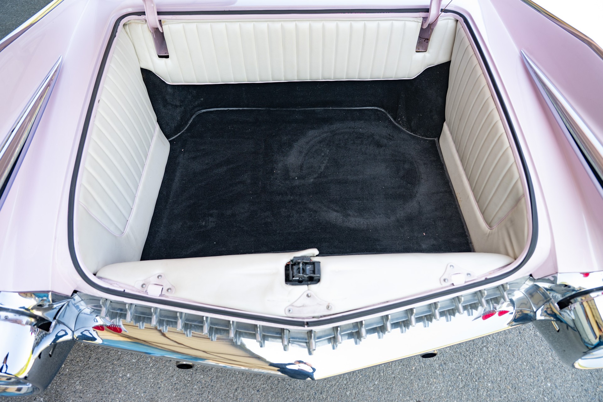 CADILLAC Convertible-image-14