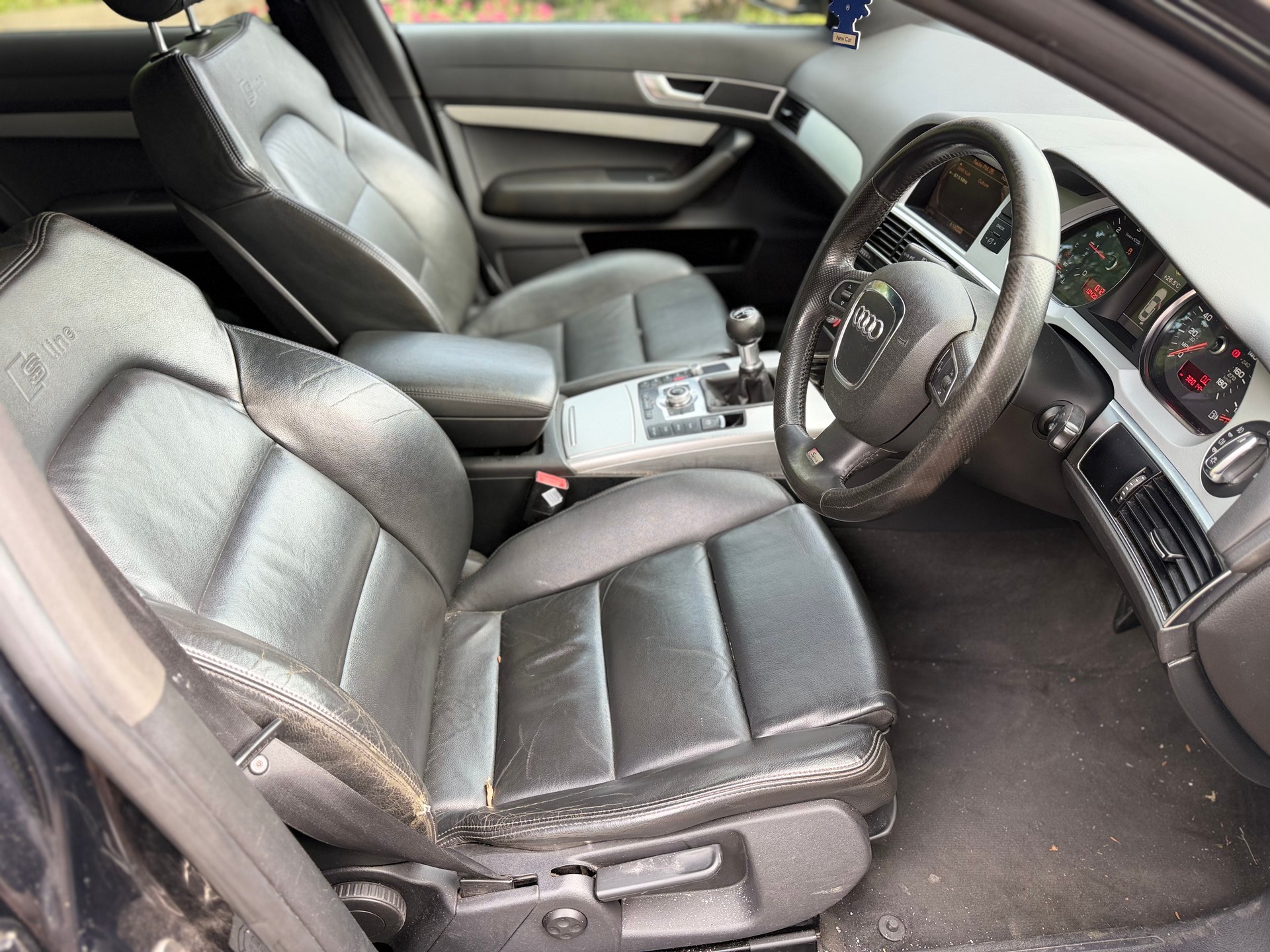 AUDI A6 Limousine 2.7 V6 TDI-image-8