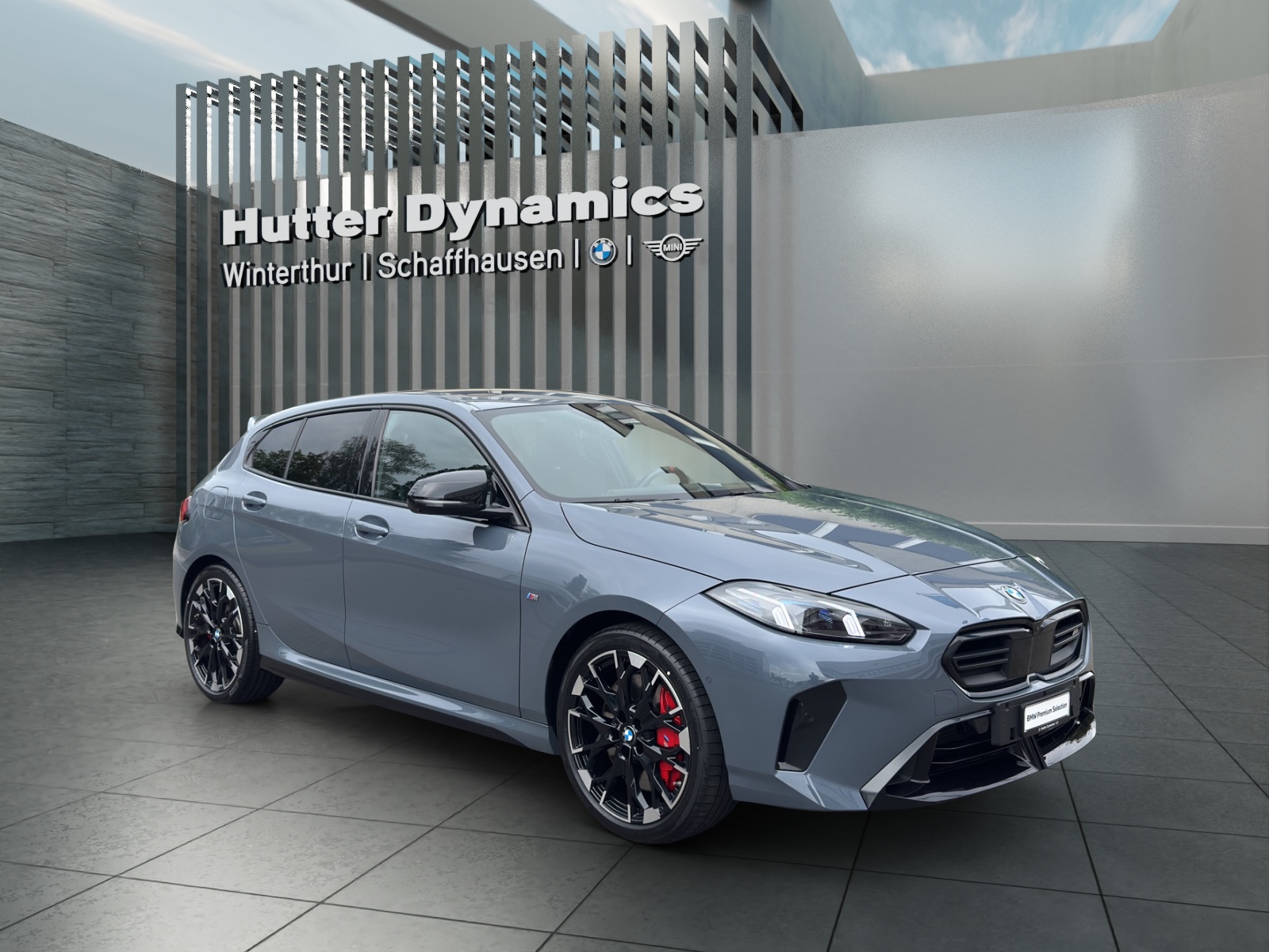 BMW M135i xDrive-image-2