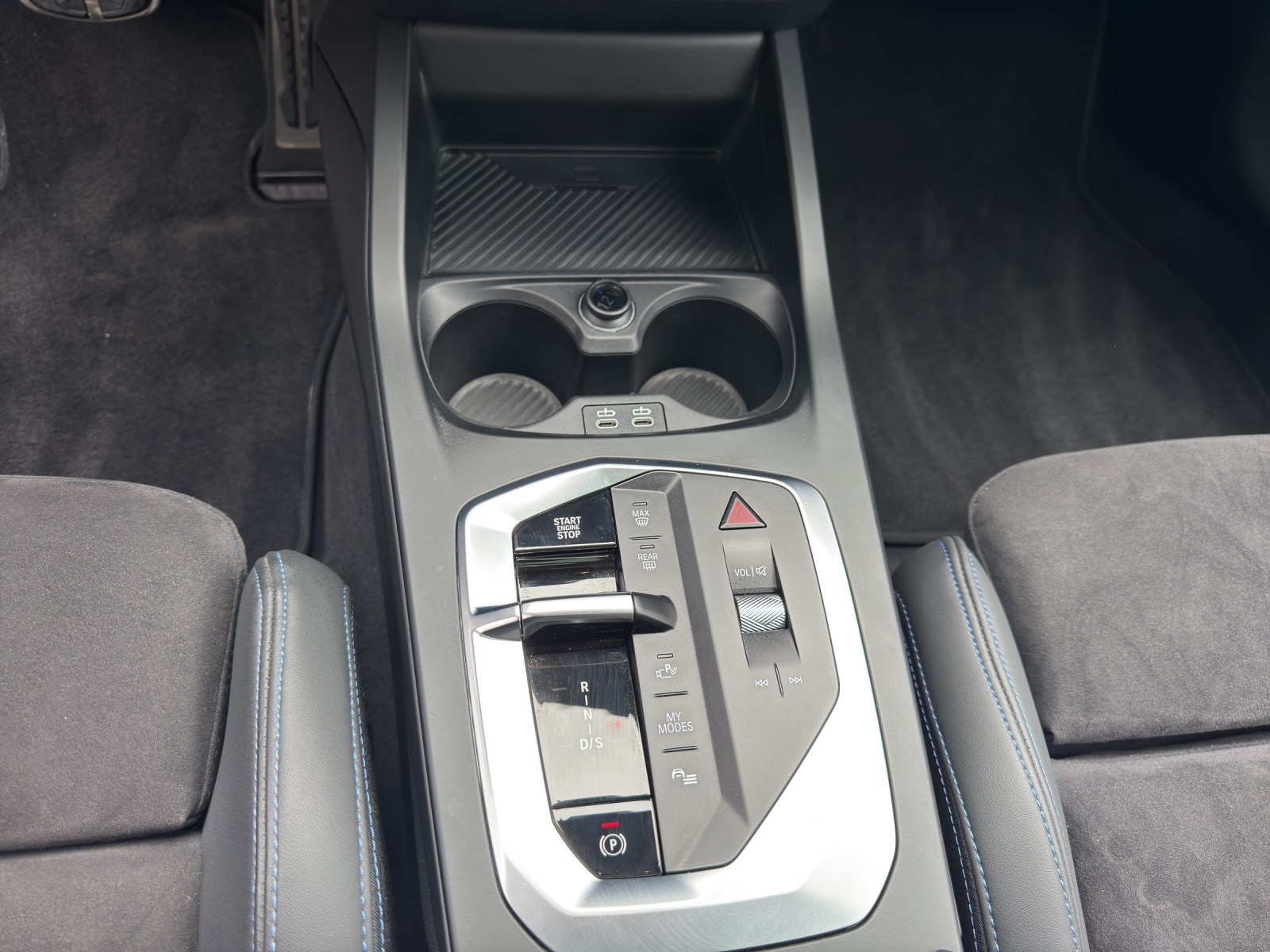BMW M135i xDrive-image-13