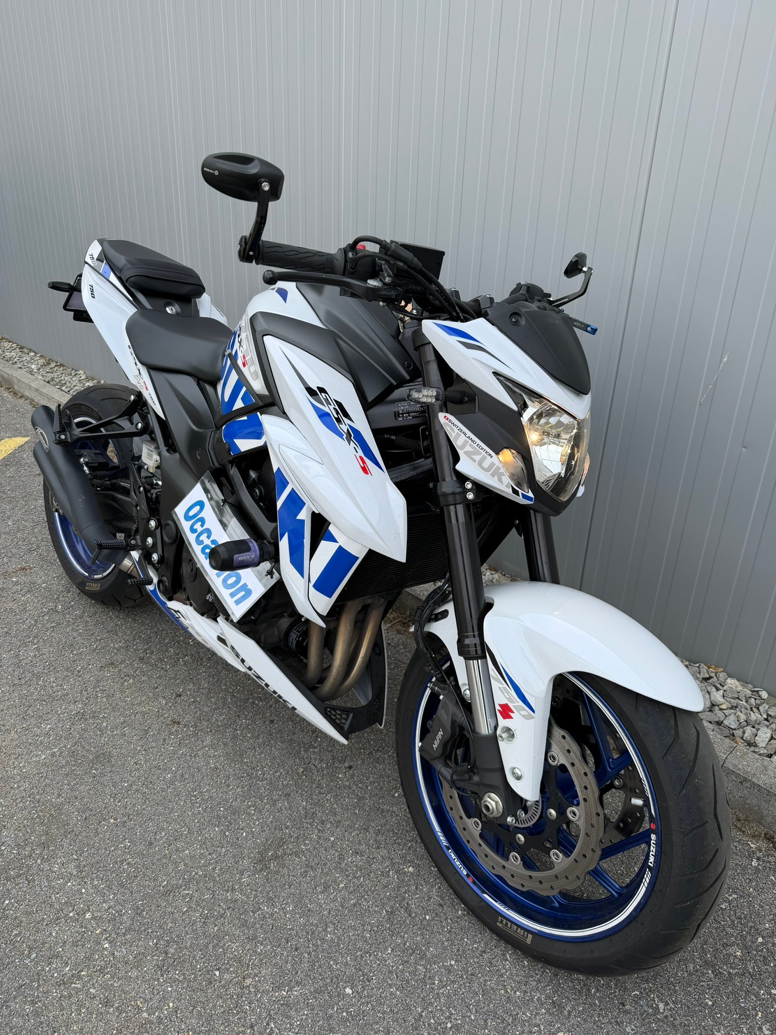 SUZUKI GSX-S 750 ABS-showroom-element-2