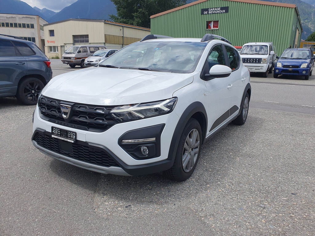 DACIA Sandero Stepway TCe 90 Comfort-image-0