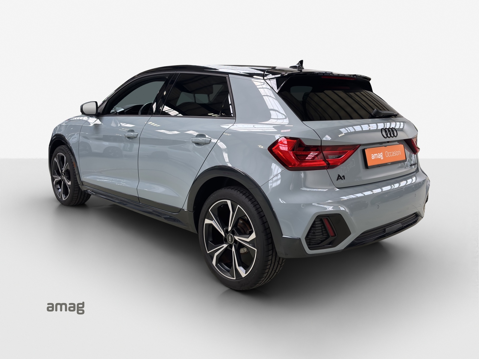 AUDI A1 allstreet 30 TFSI Attraction S-tronic-image-2
